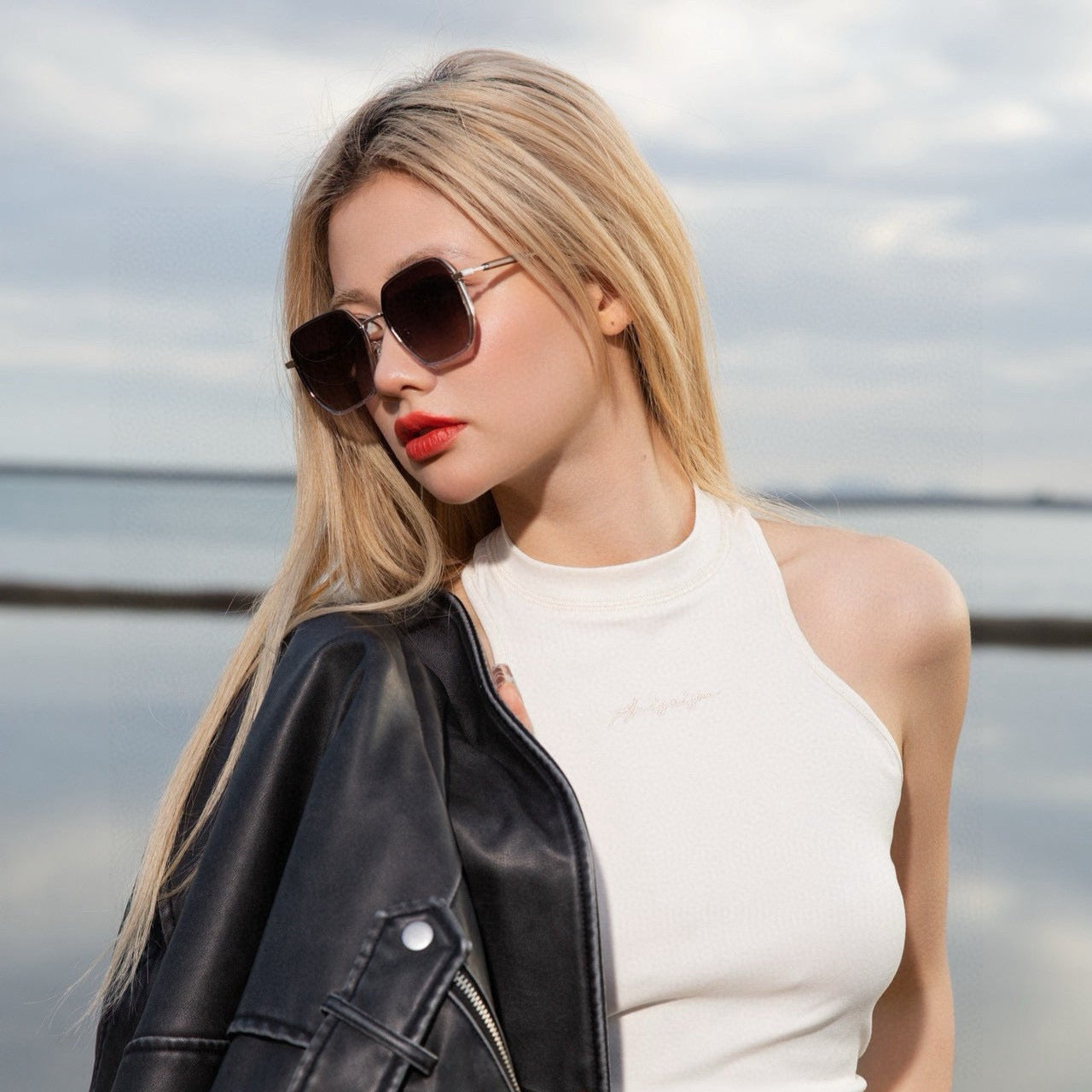 SQUARE FRAME SUNGLASSES G364 IN METAL