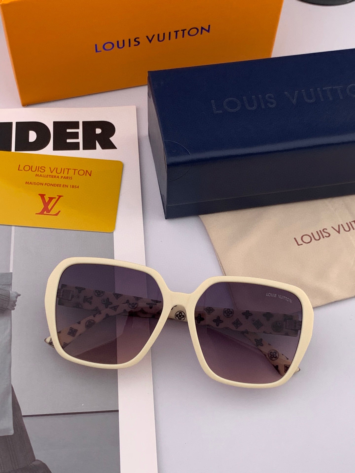 SIGNATURE ROUND SUNGLASSES L3305 IN ACETATE