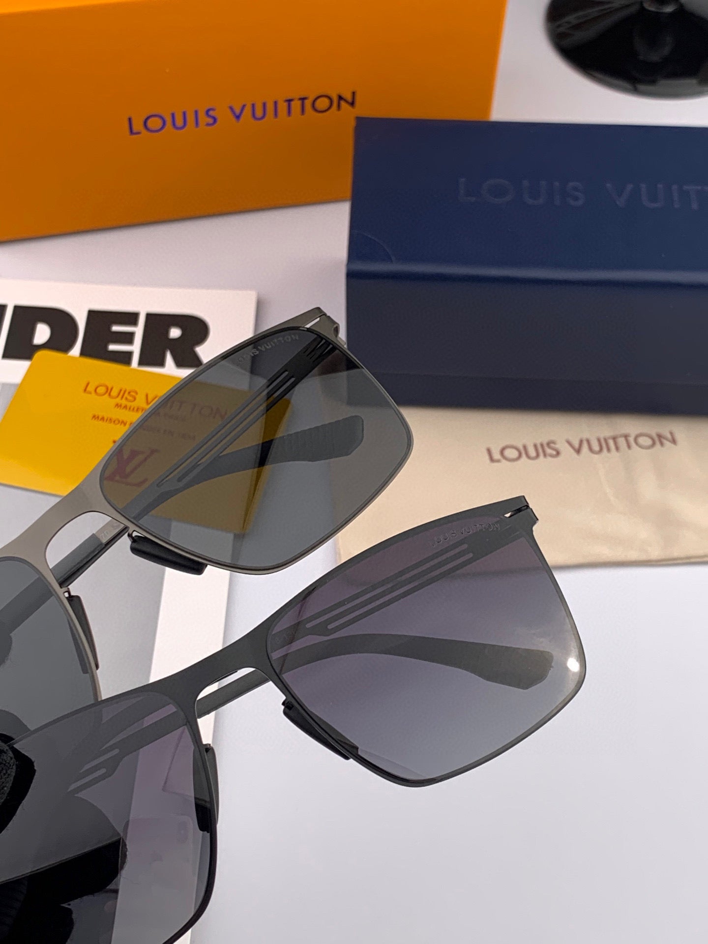 RECTANGULAR SUNGLASSES L169 IN METAL