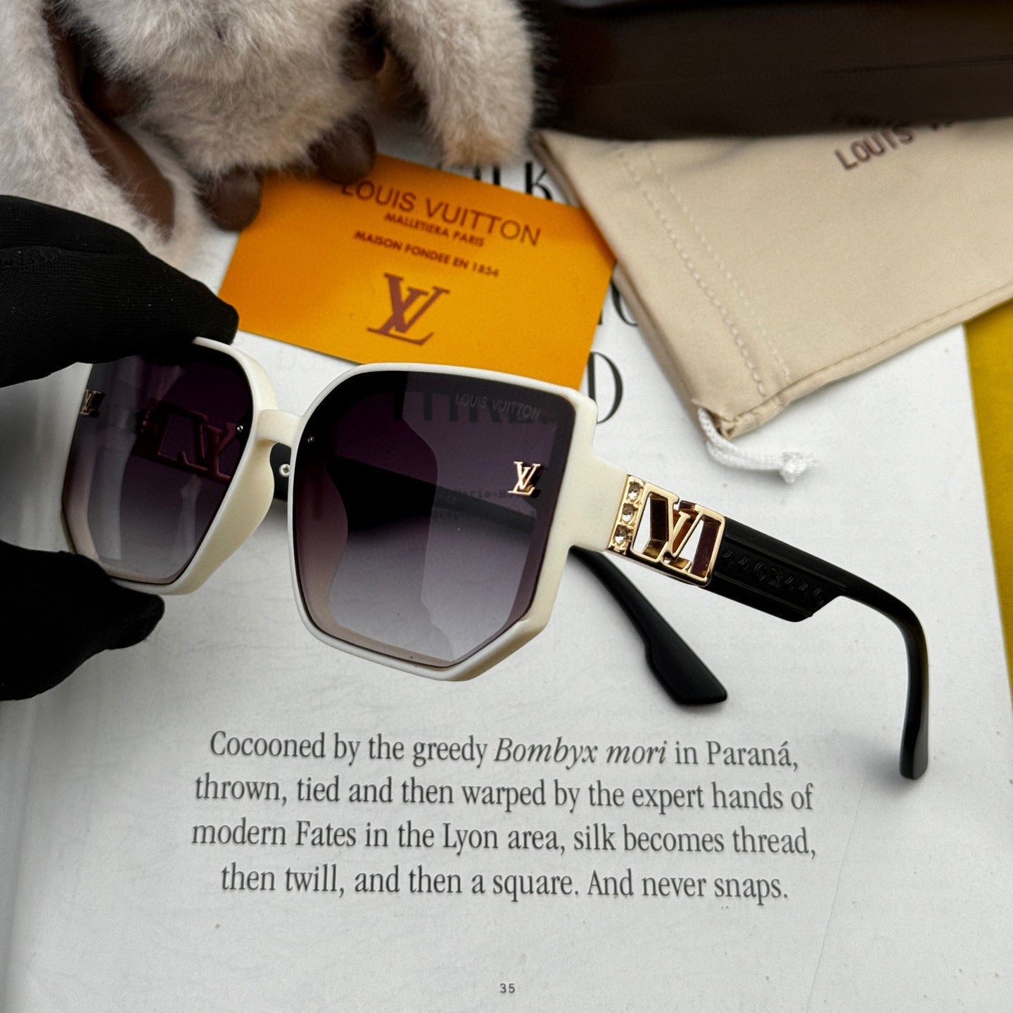 SQUARE SUNGLASS L8130 IN METAL AND ACETATE FRAME