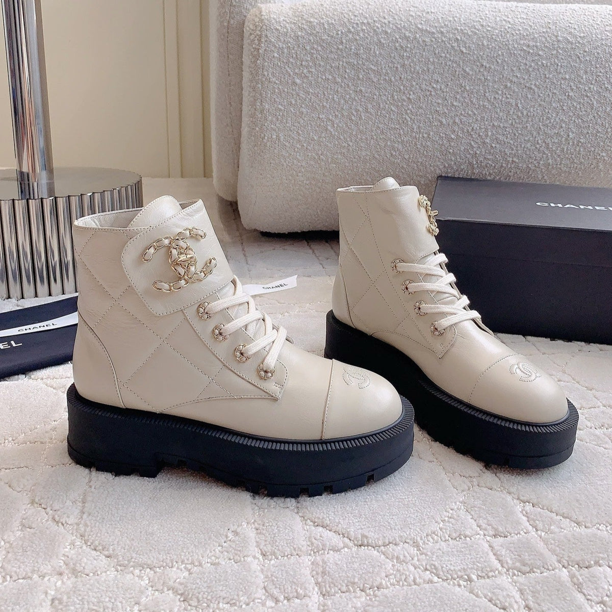 CC Ankle Boots In White Beige Wrinkled Calfskin 145489