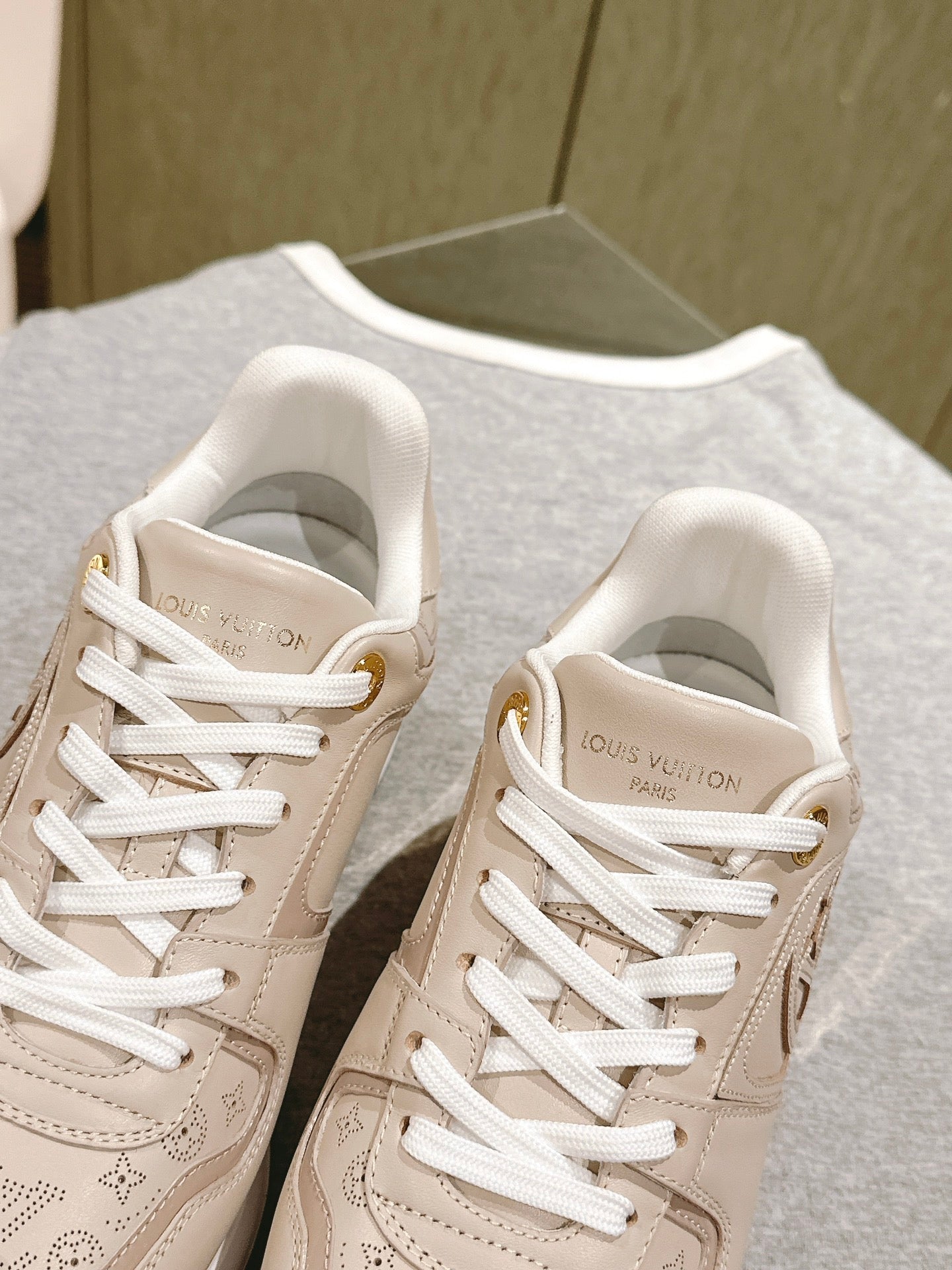 LV Neo Run Away Sneaker 50mm Beige Cowhide