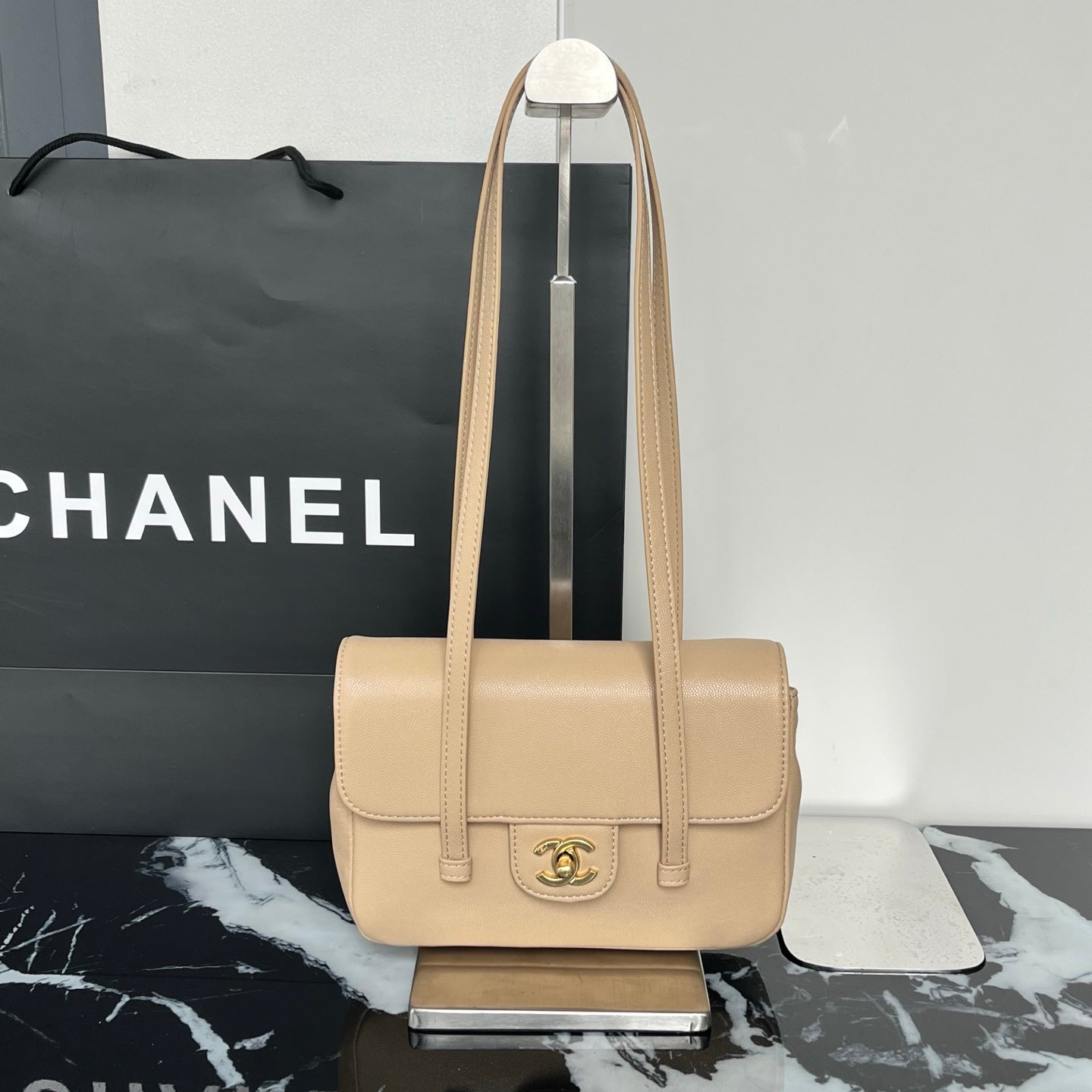 Chanel 26 Shoulder Bag 22 Caviar Leather
