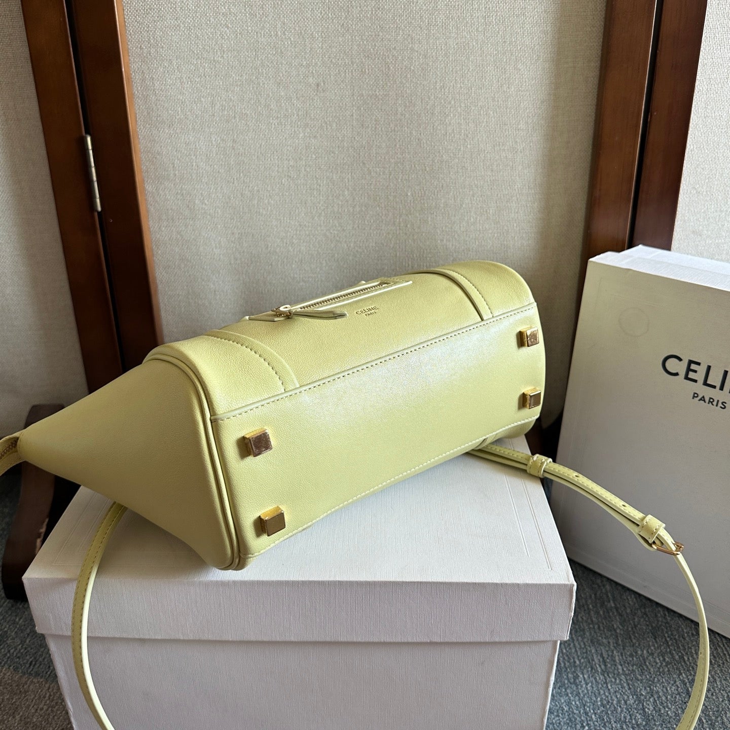 Celine 2026 Luggage Citrus Shiny Lambskin 276256