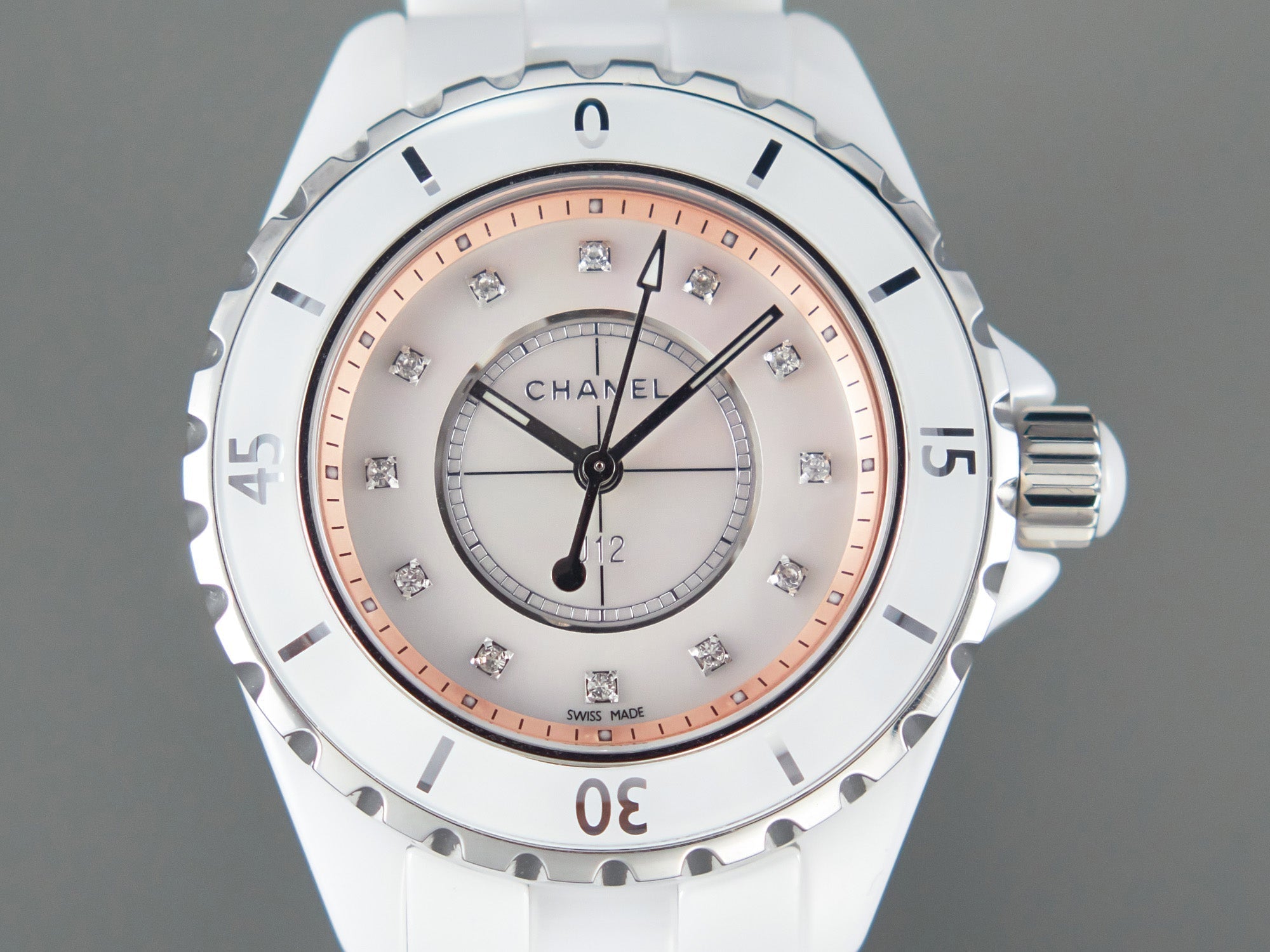 J12 33mm Quartz White Ceramic Diamond Numerals Pink Mop Dial