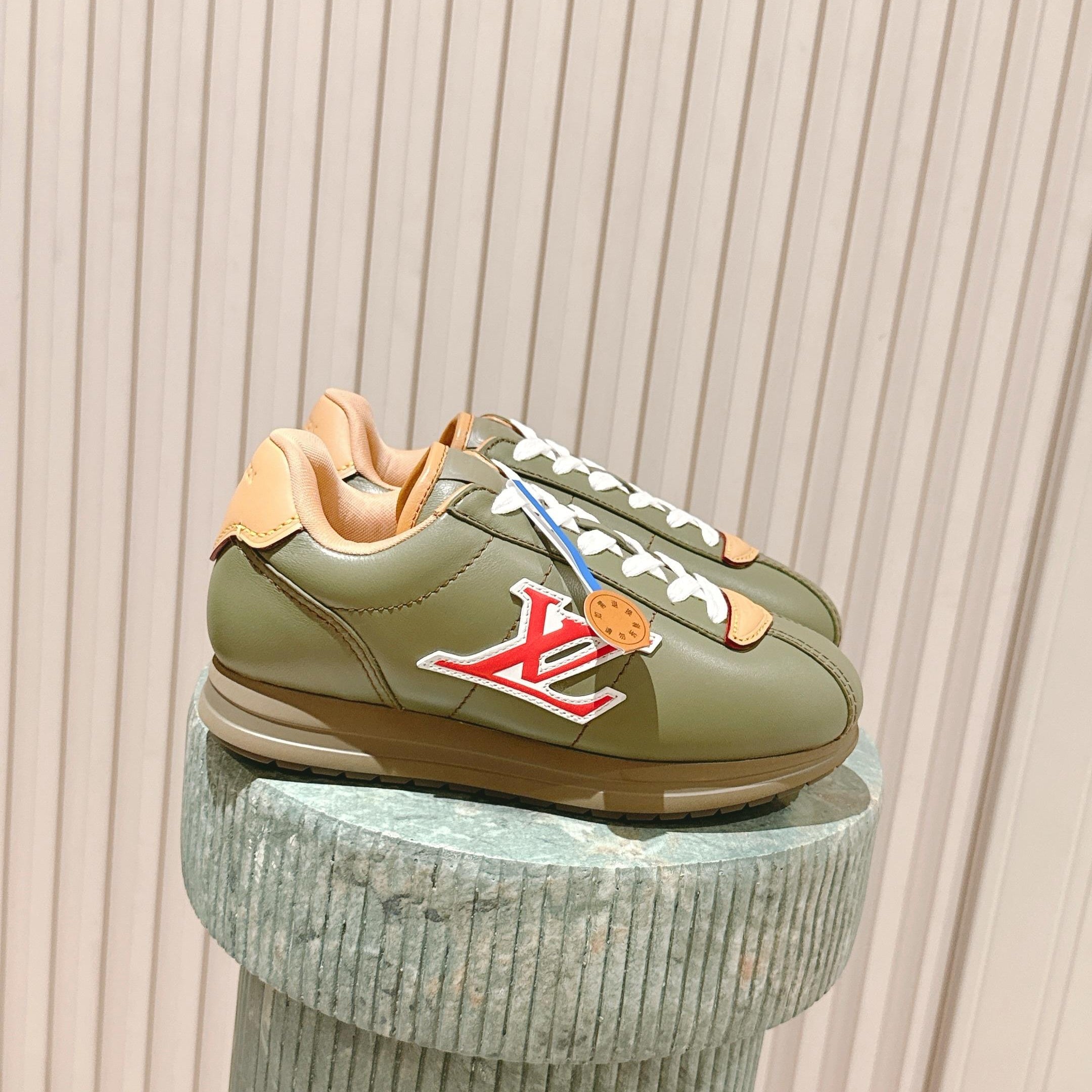 LV 25 Buttersoft Sneakers Olive Green Calfskin 576990