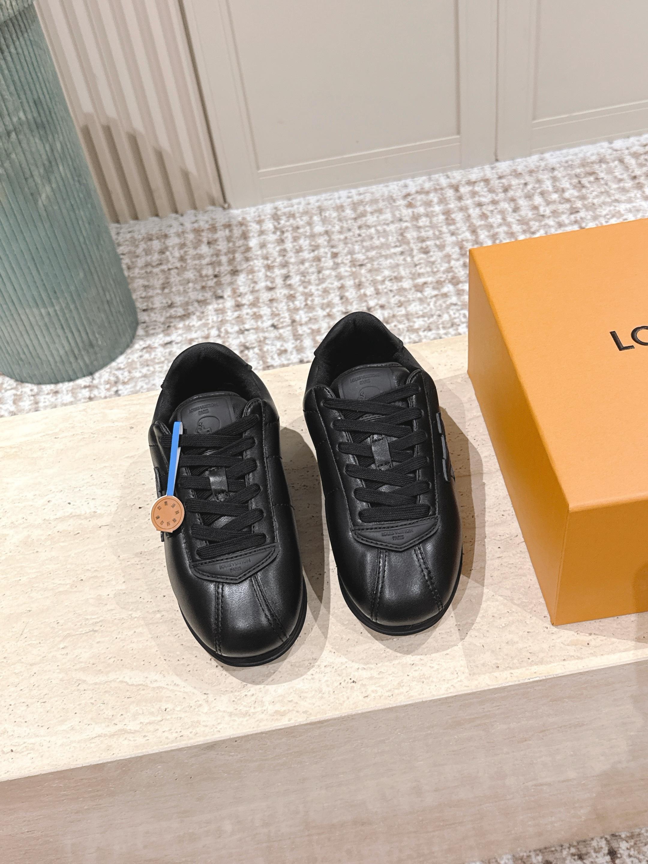 LV 25 Buttersoft Sneakers Black Calfskin 576992