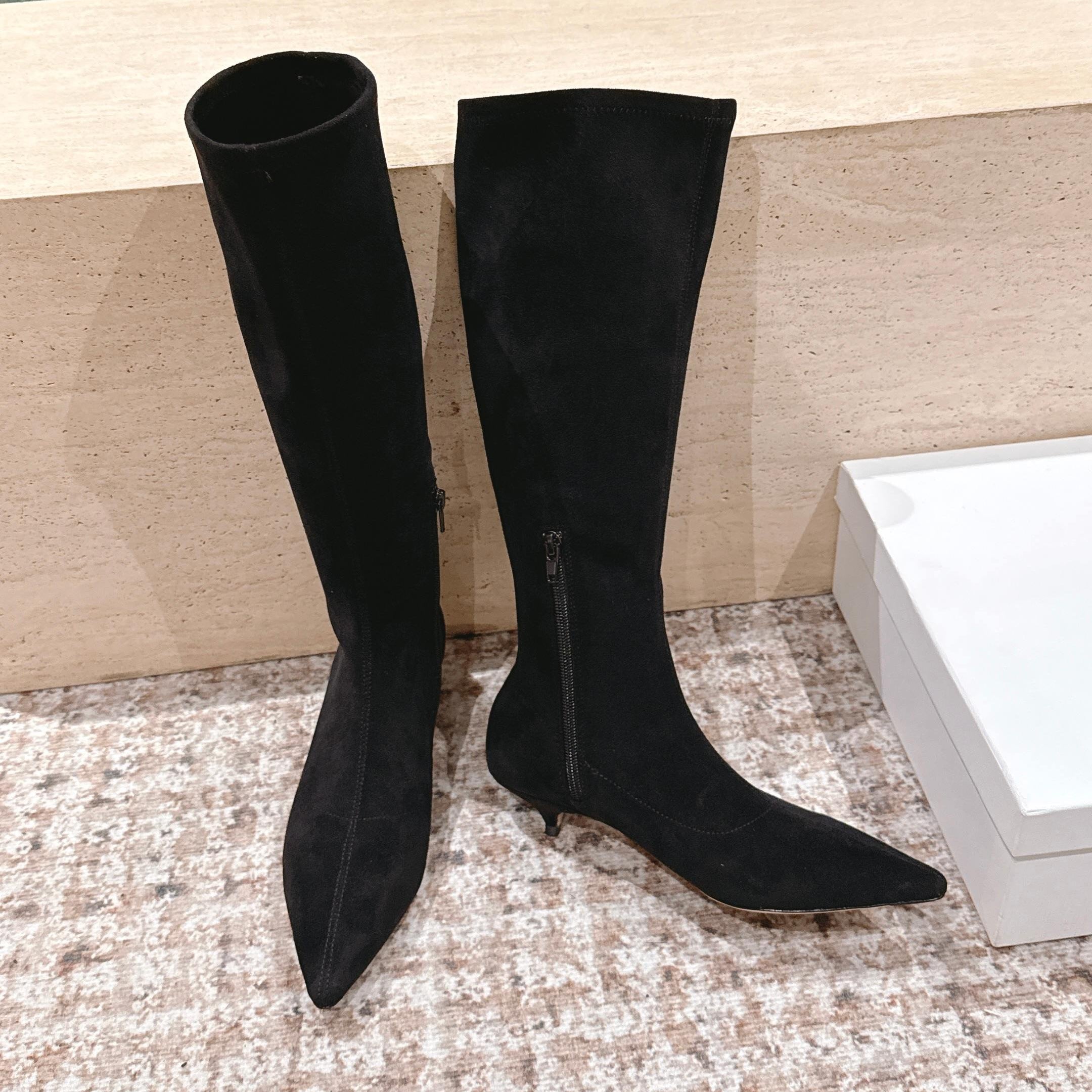 The Row 2025 Long Boot Black Suede 556127