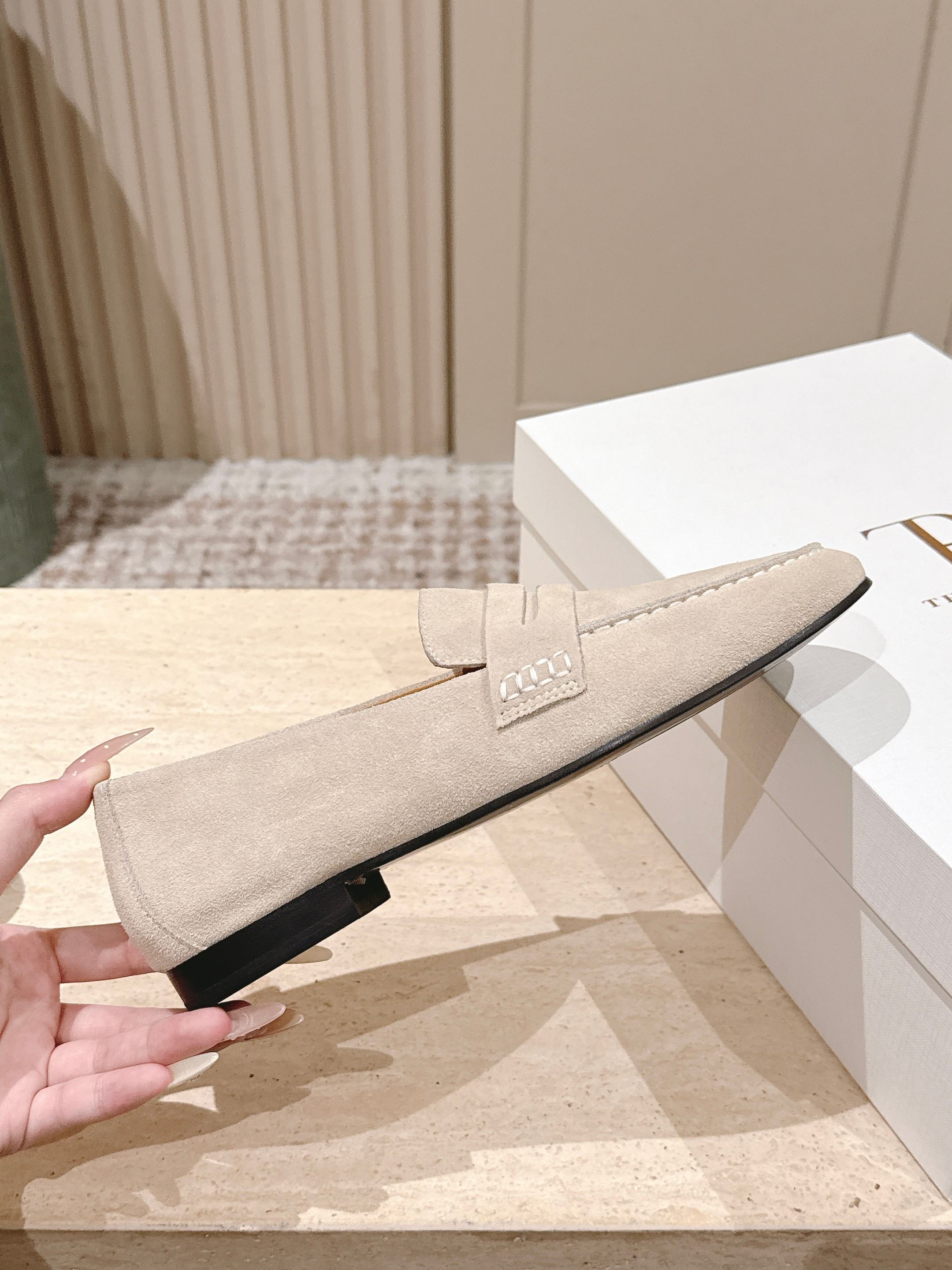 The Row 2025 Loafer Light Beige mix Black Suede 556141