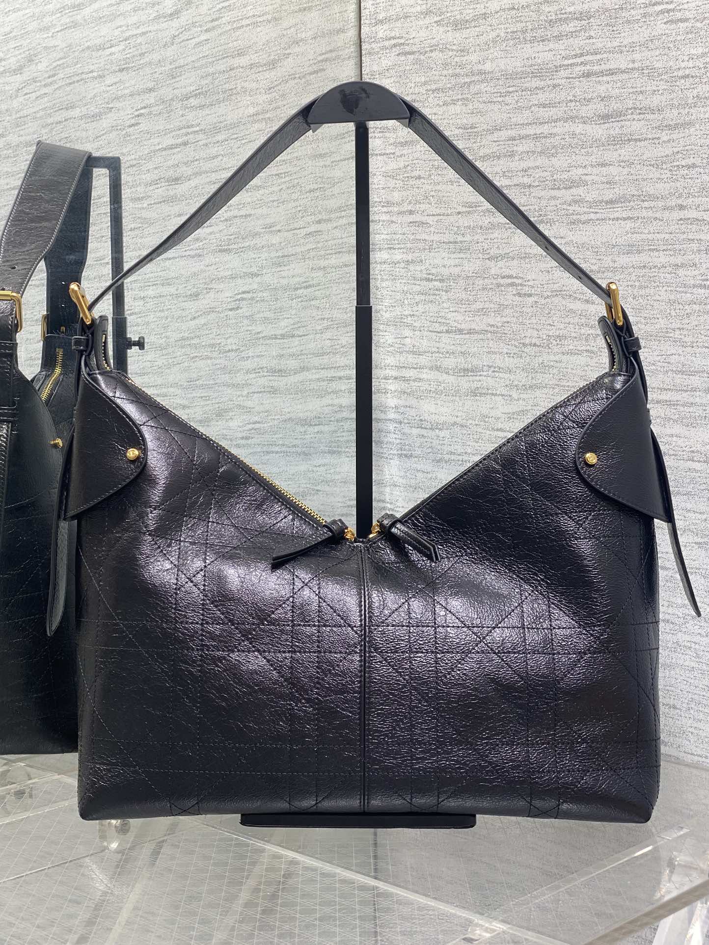 Dior 2025 Voyage Bag 34cm Black Grained Calfskin 267755