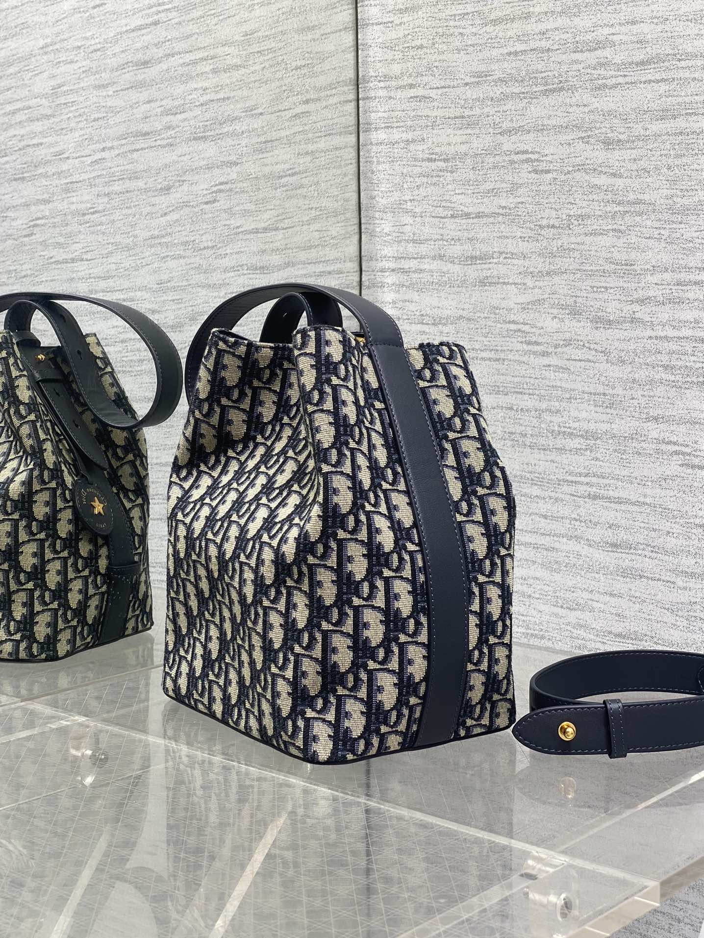 Dior 2025 Star Bucket Bag  Navy Blue mix Beige Canvas Leather 270450