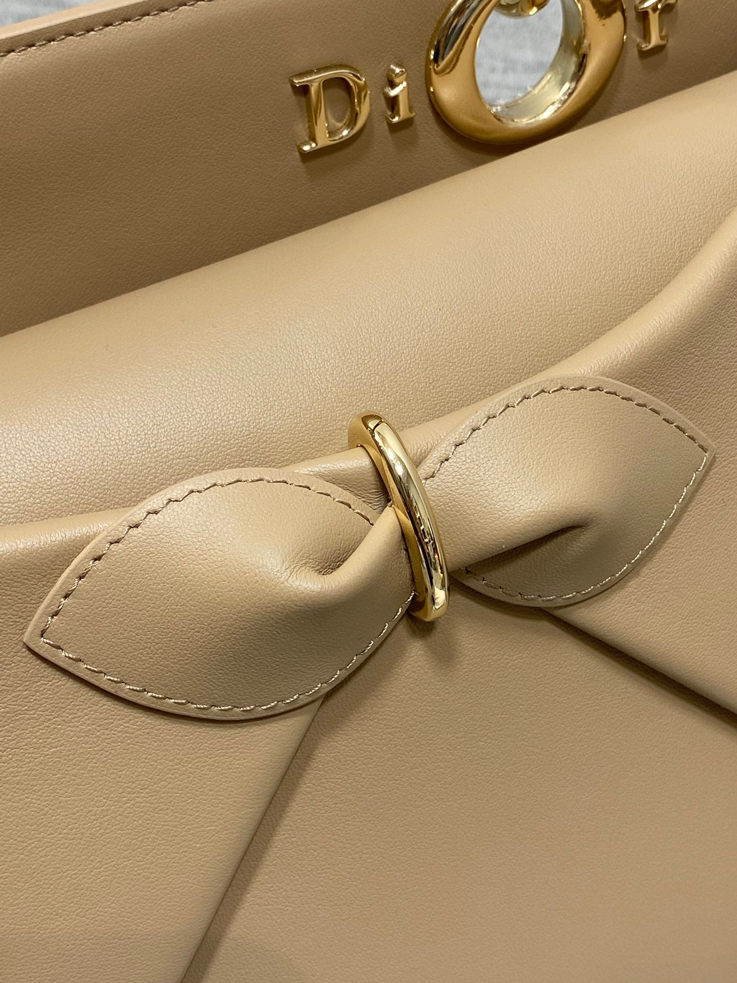 Dior 2025 Bow Bag 28cm Beige Leather 272513