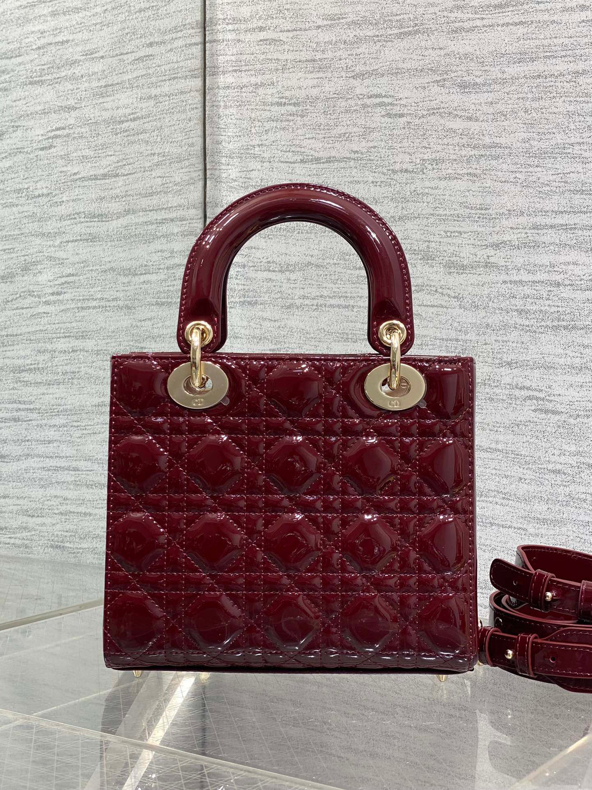 Dior 2026 Bow Lady Dior 20cm Red Patent Leather 289215