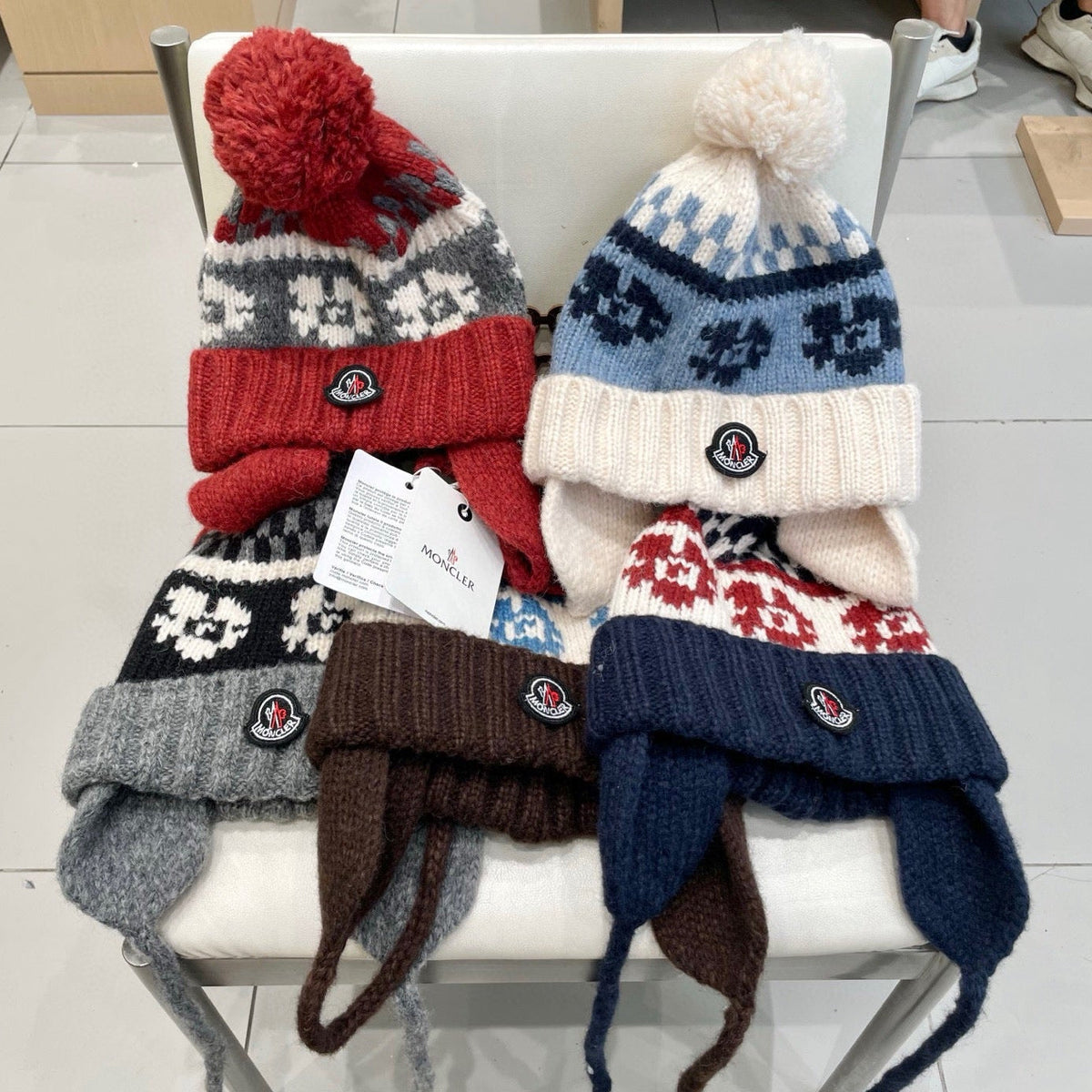 Moncler Knitted Chullo Beanie Hat 497700