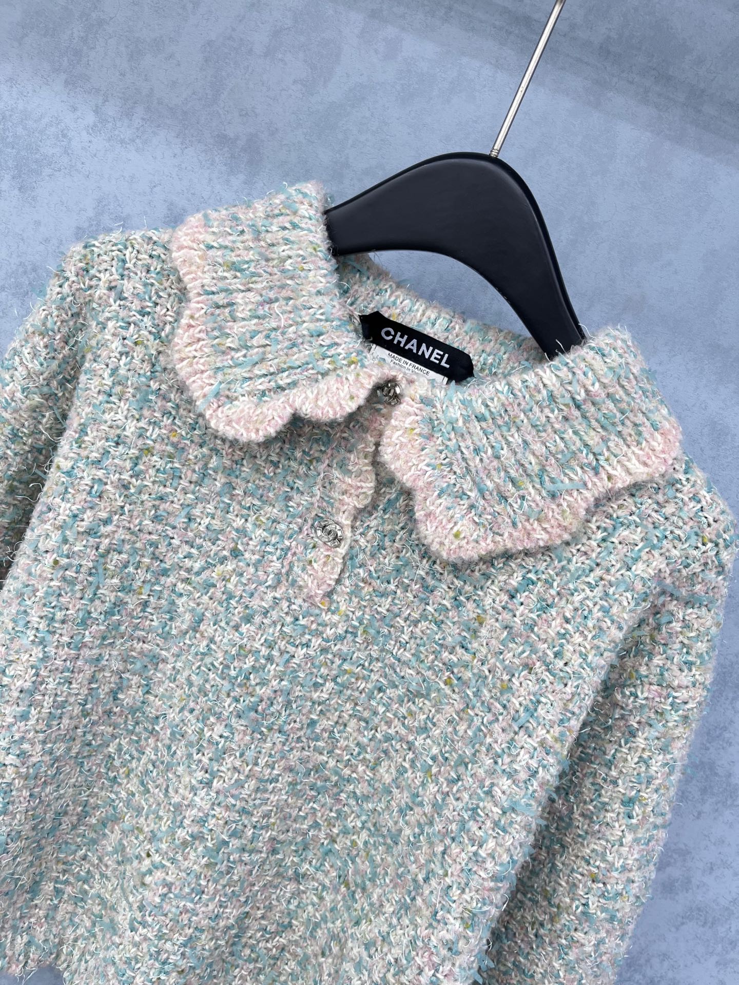 CC 2025 Petal Collar Pullover Sweater Blue Pink Wool 325851