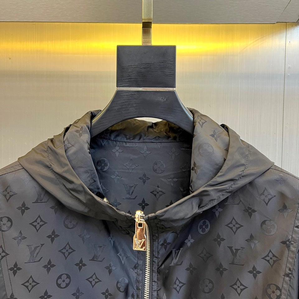 LV BLACK MONOGRAM WINDBREAKER 238894