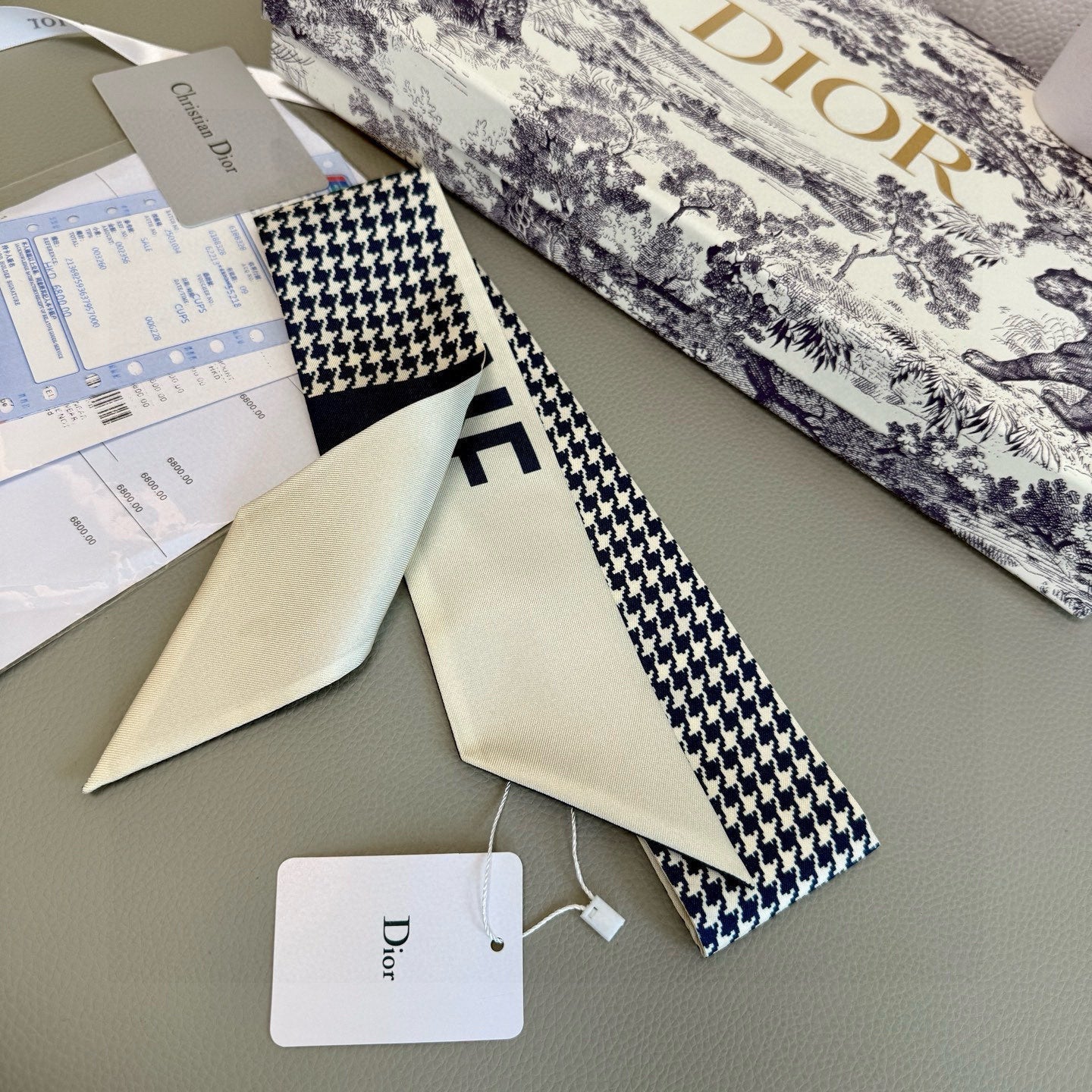 CD Twilly Mini Scarf 105cm Beige Navy Blue Mulberry Silk 909397