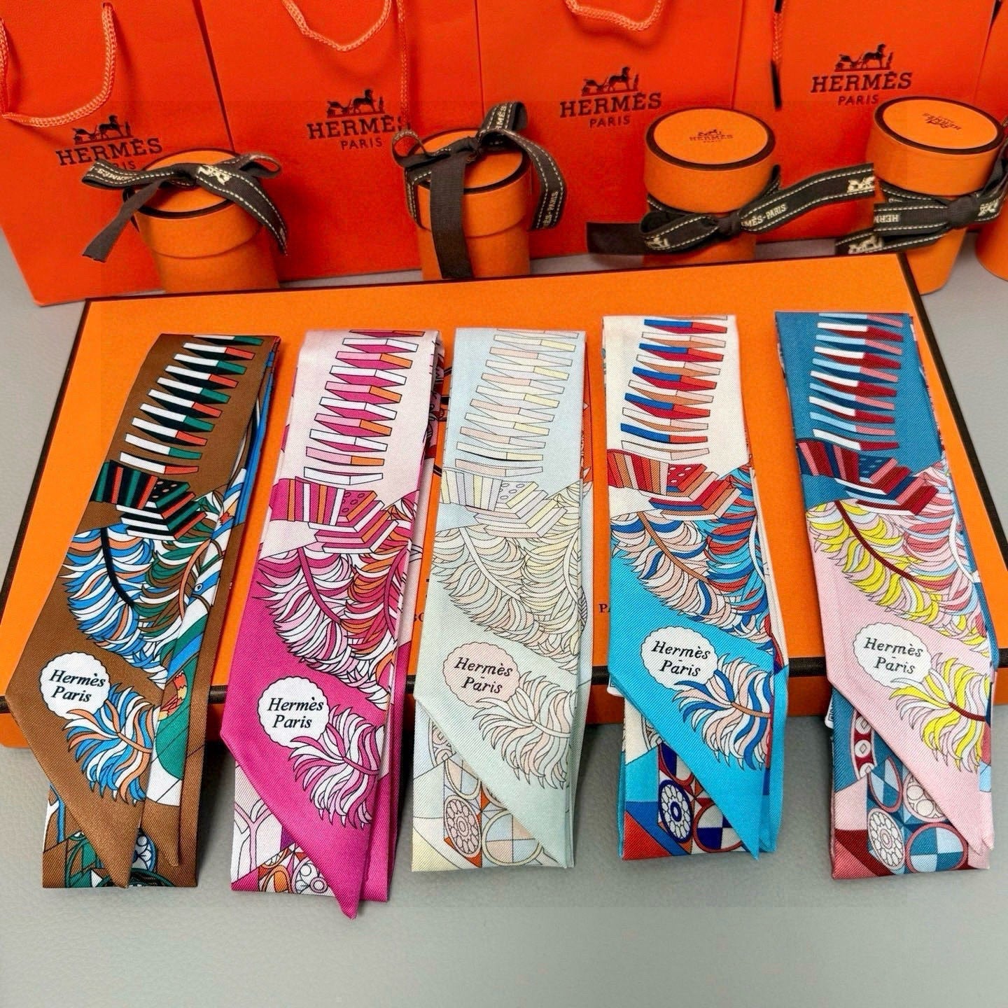 HM Twilly Mini Scarf 86CM Colorful Mulberry Silk 969050