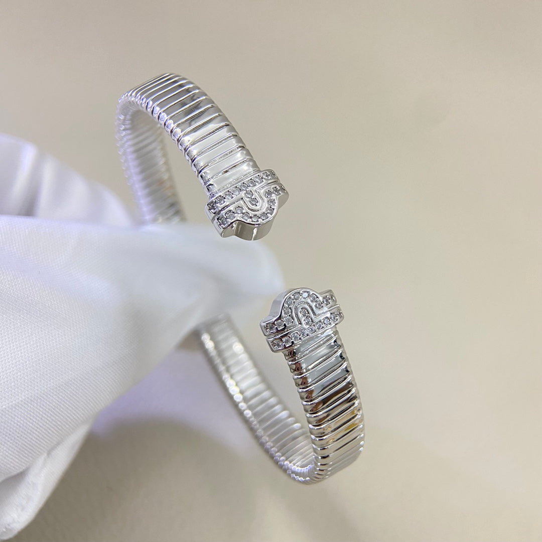 BVL Vintage Inspired Diamond Bracelet