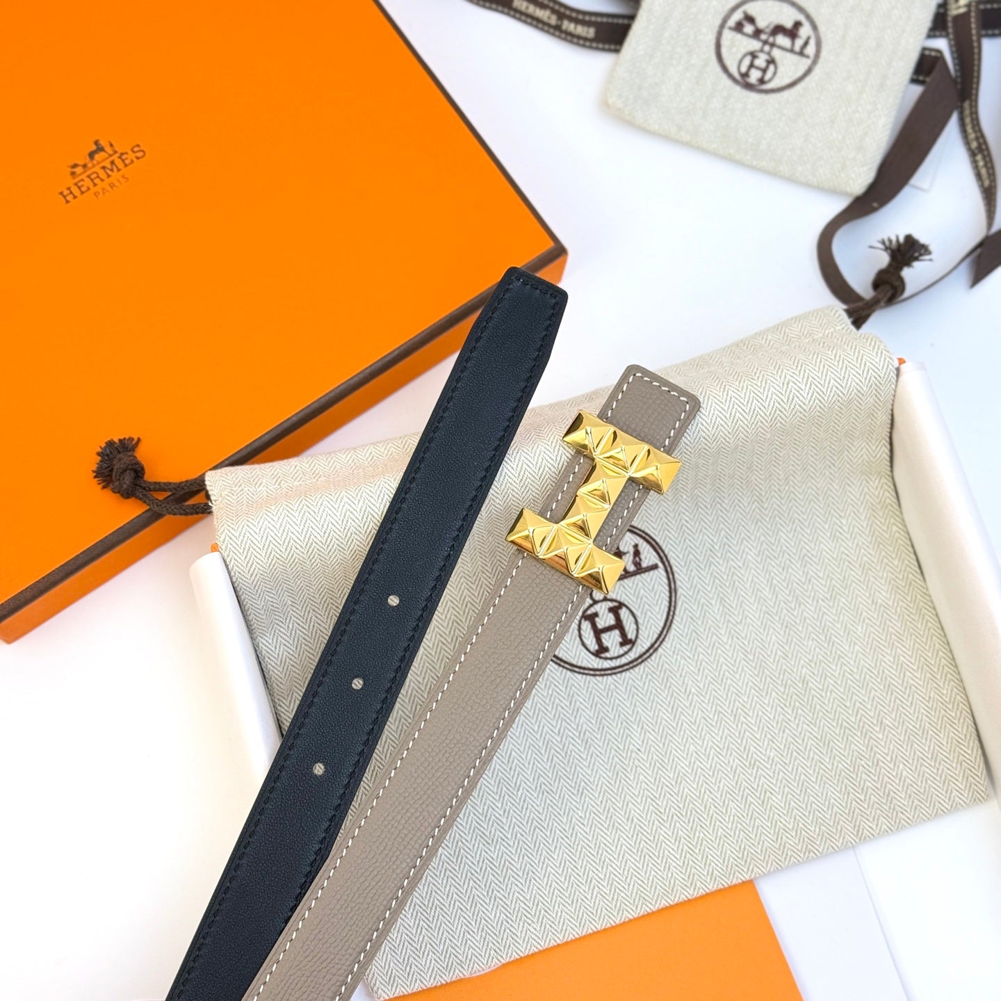 HM Infini Reversible Belt 24mm Gray Epsom Gold  Buckle