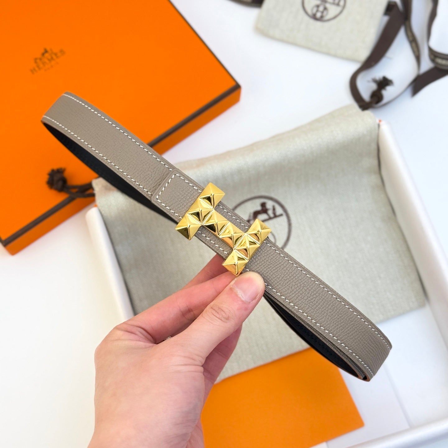 HM Infini Reversible Belt 24mm Gray Epsom Gold  Buckle