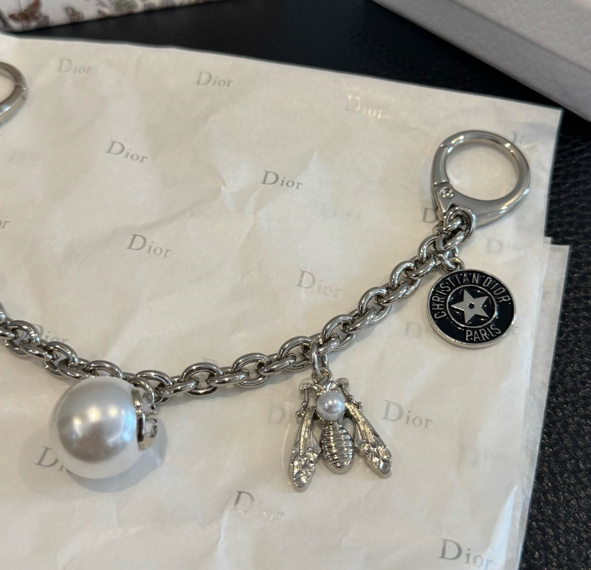 Dior Bee Chain Charm 516839