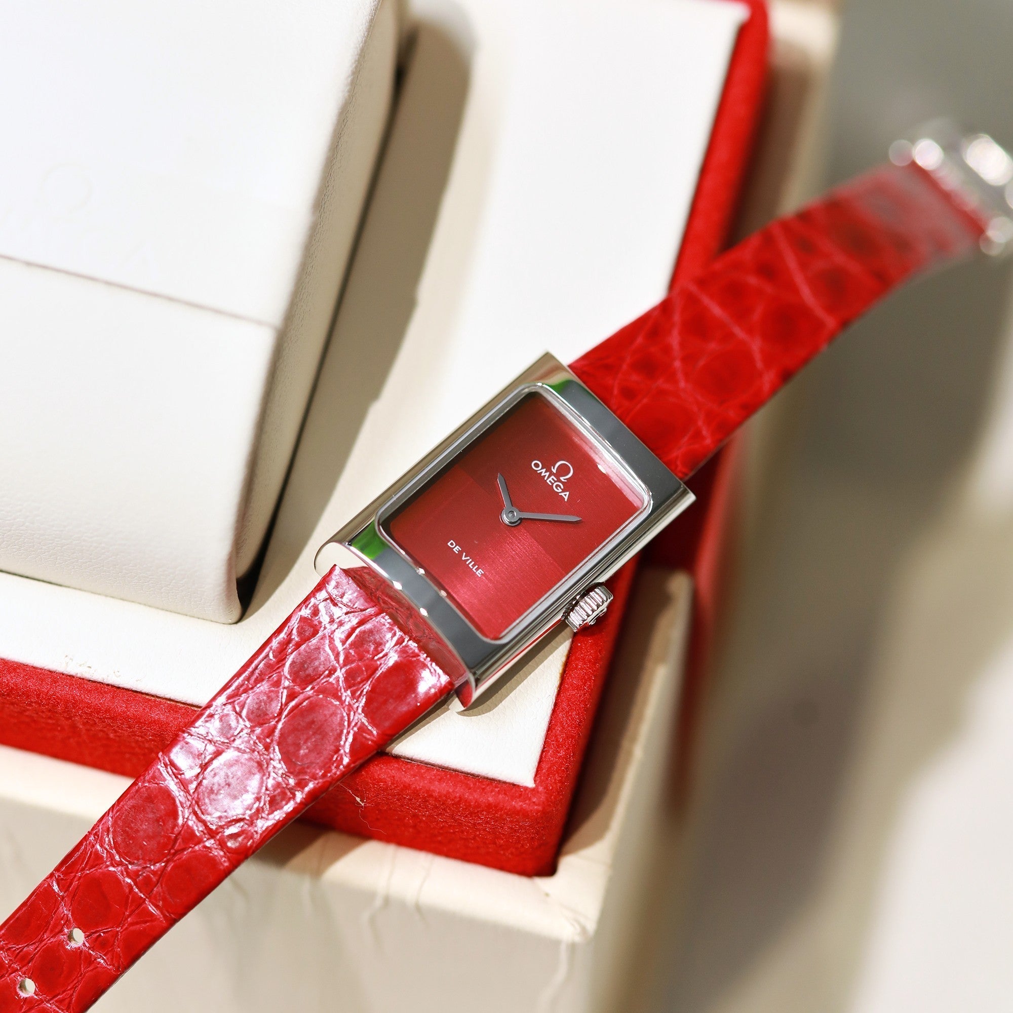 Omega De Ville 26.12mm Silver Red Dial