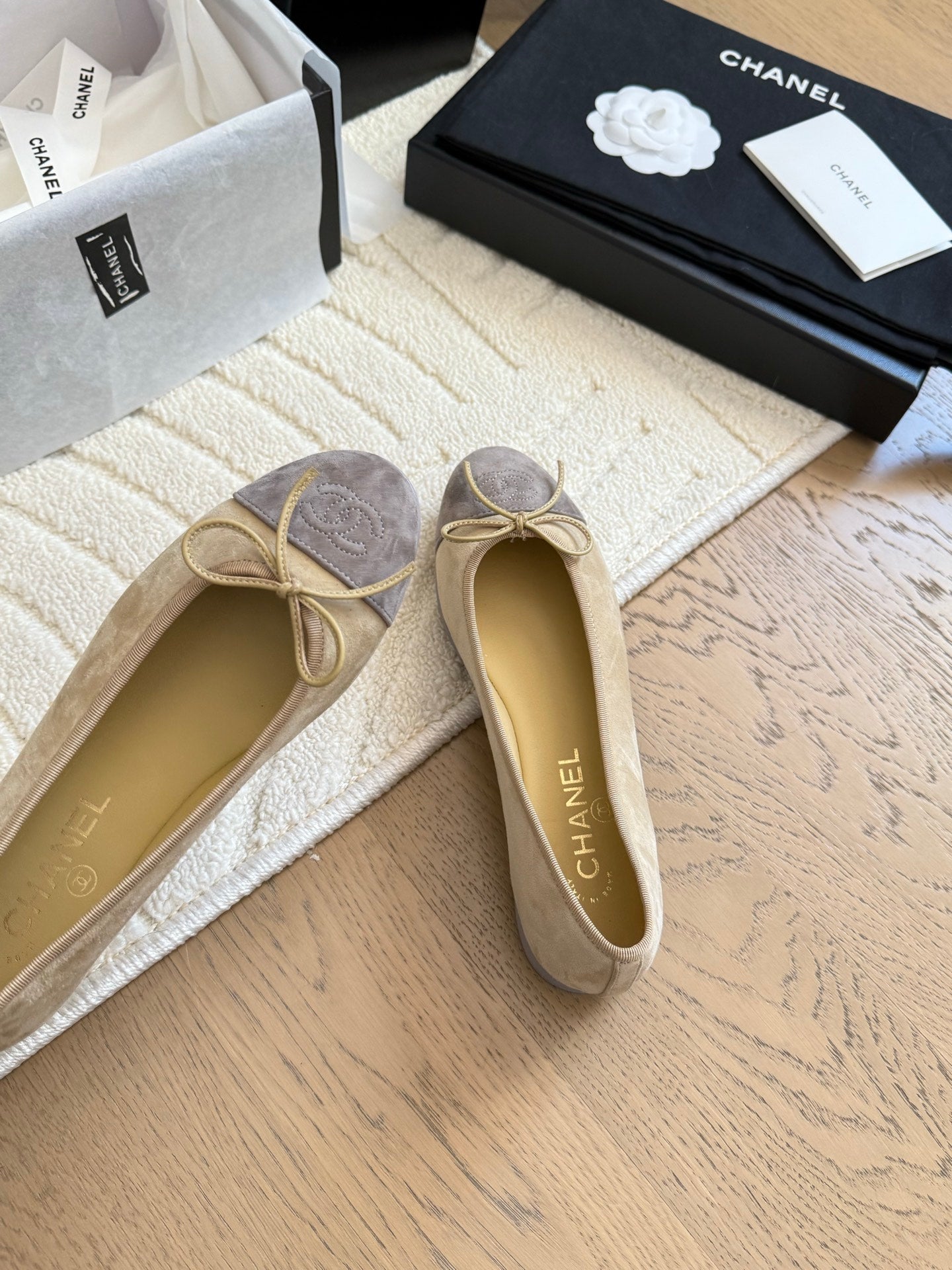CC 25C Ballet Flat Two-tone Suede Calfskin