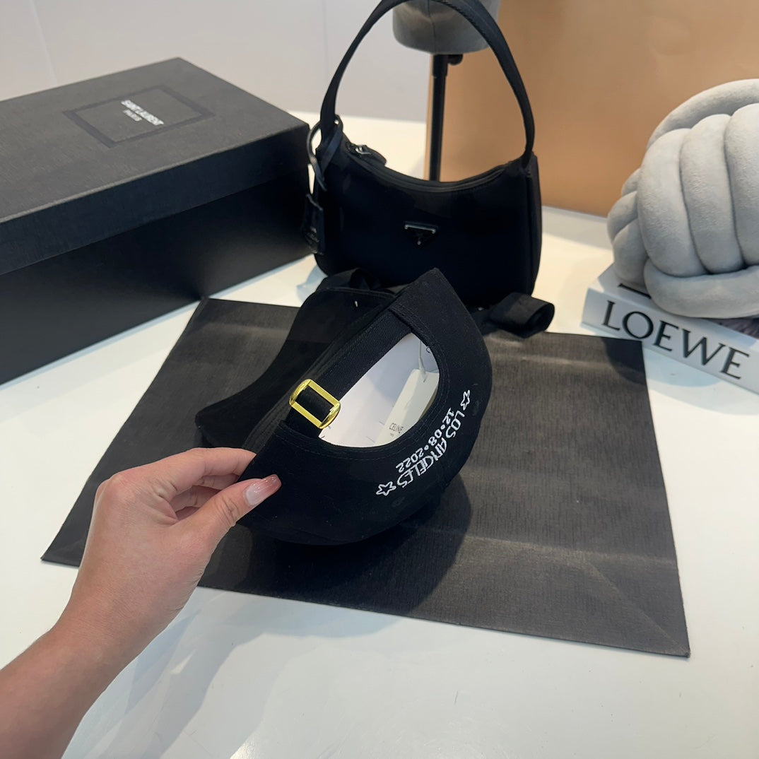 Celin Cap Black Cotton Fabric 210332