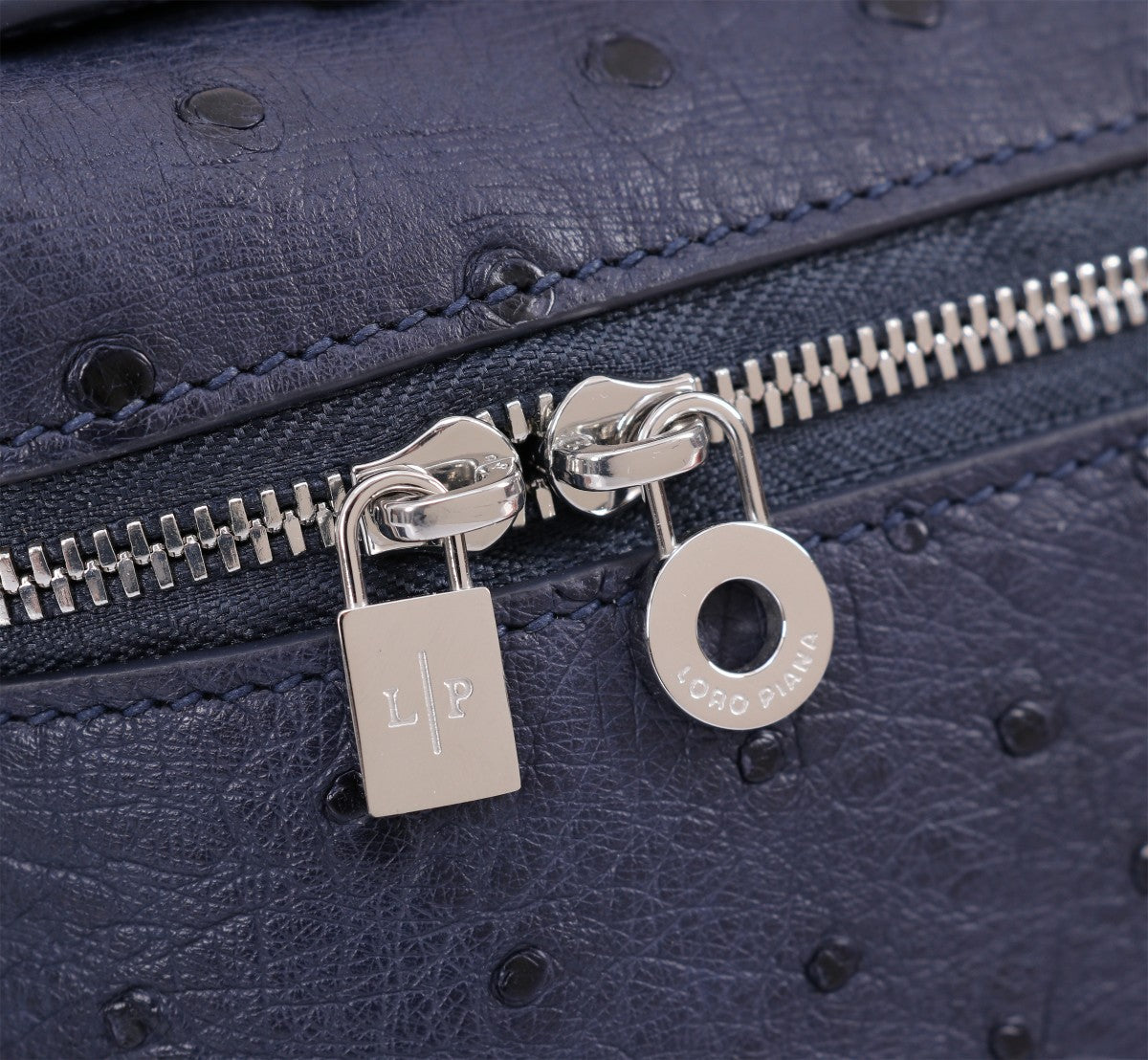 EXTRA POCKET L19 IN SPACE BLUE OSTRICH LEATHER