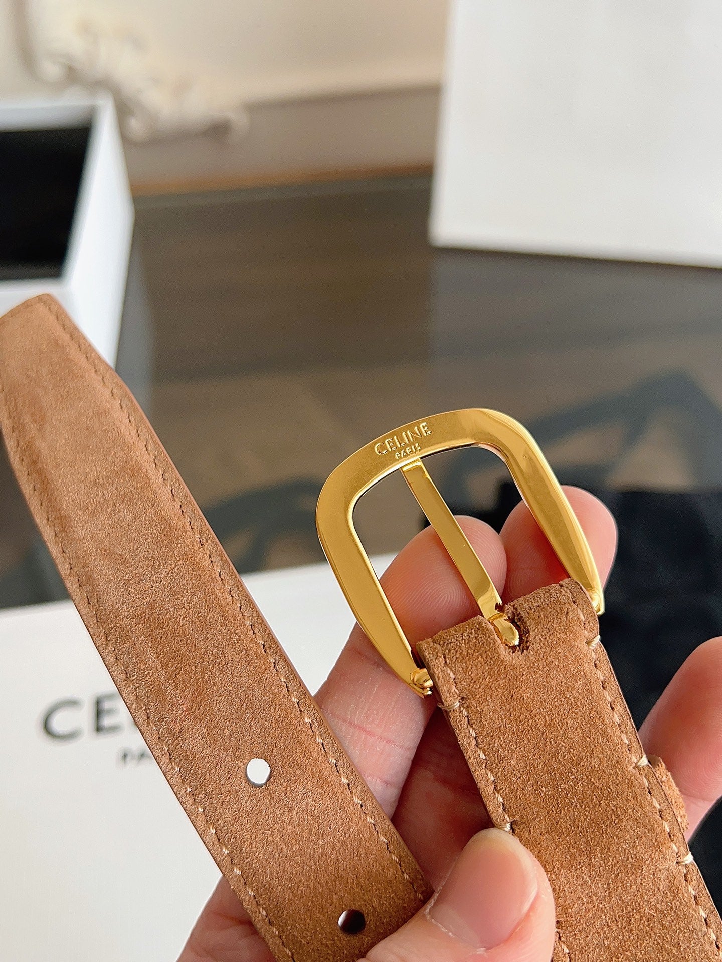 CL Gold 25mm Triomphe Metal Ring Tan Suede 616257