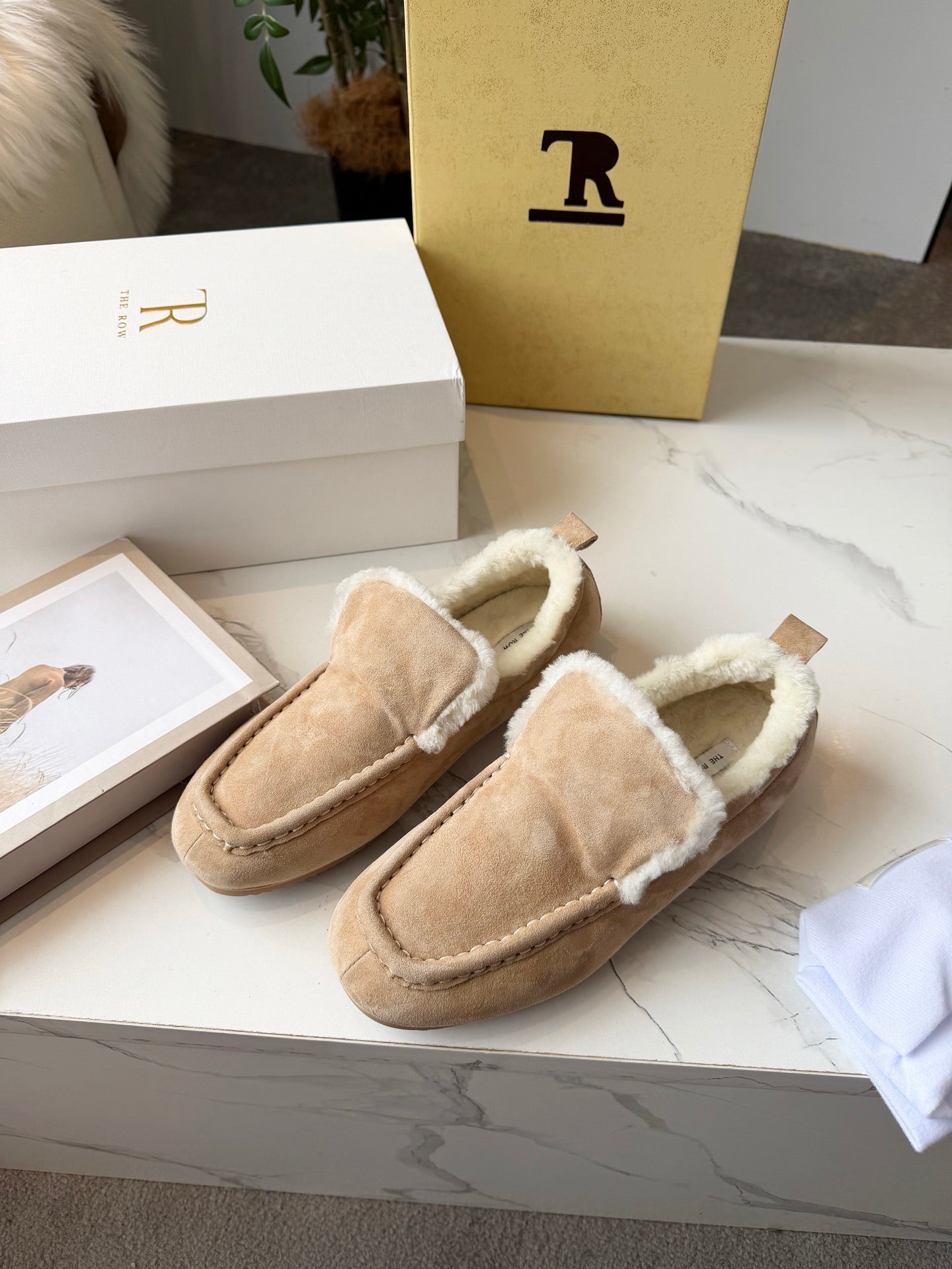 The Row 2025 Loafer Beige Suede Wool 576844