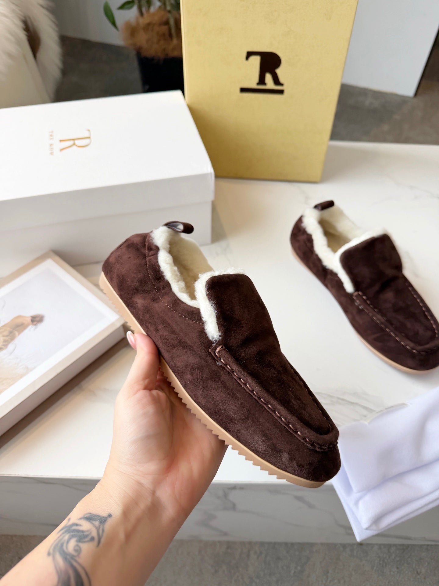 The Row 2025 Loafer Dark Brown Suede Wool 576846