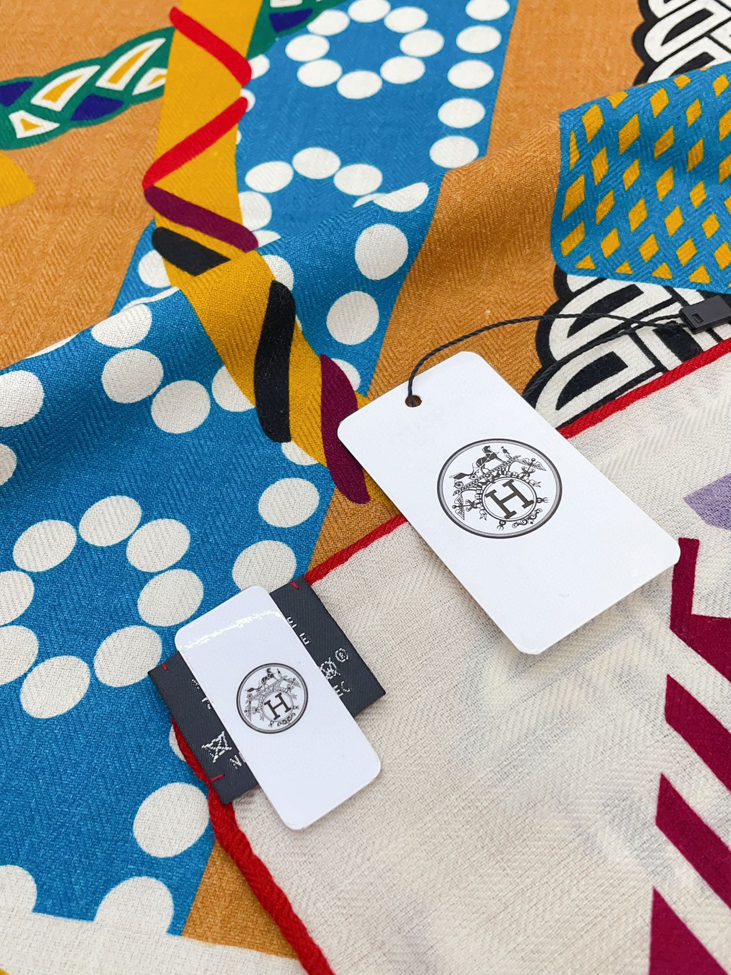 Fantaisie d'Etriers Shawl 135 CM Dark Yellow Colorful Cashmere And Silk 402080