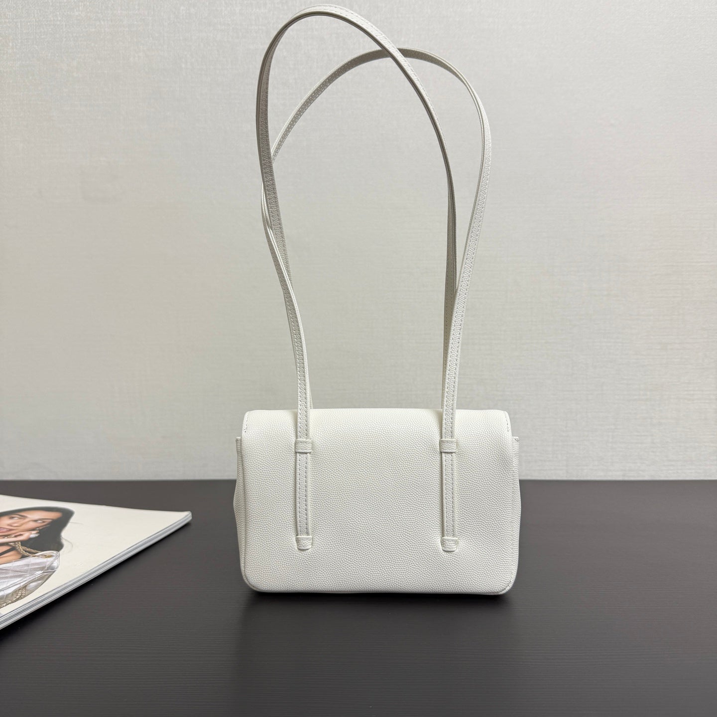 Chanel 26 Shoulder Bag 17 White Caviar Leather