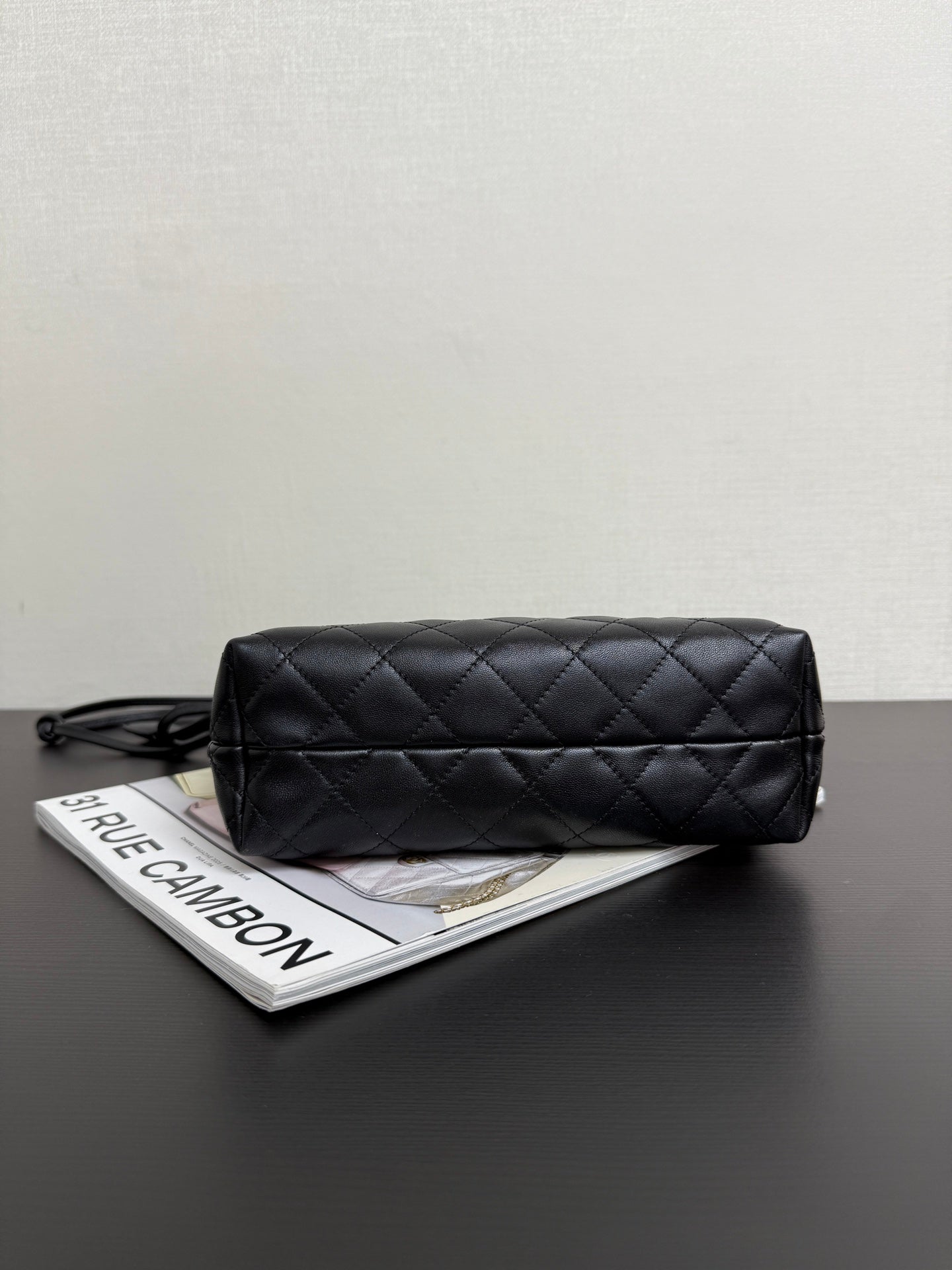 Chanel 2026 Lucky Bag 22cm Black Sheepskin