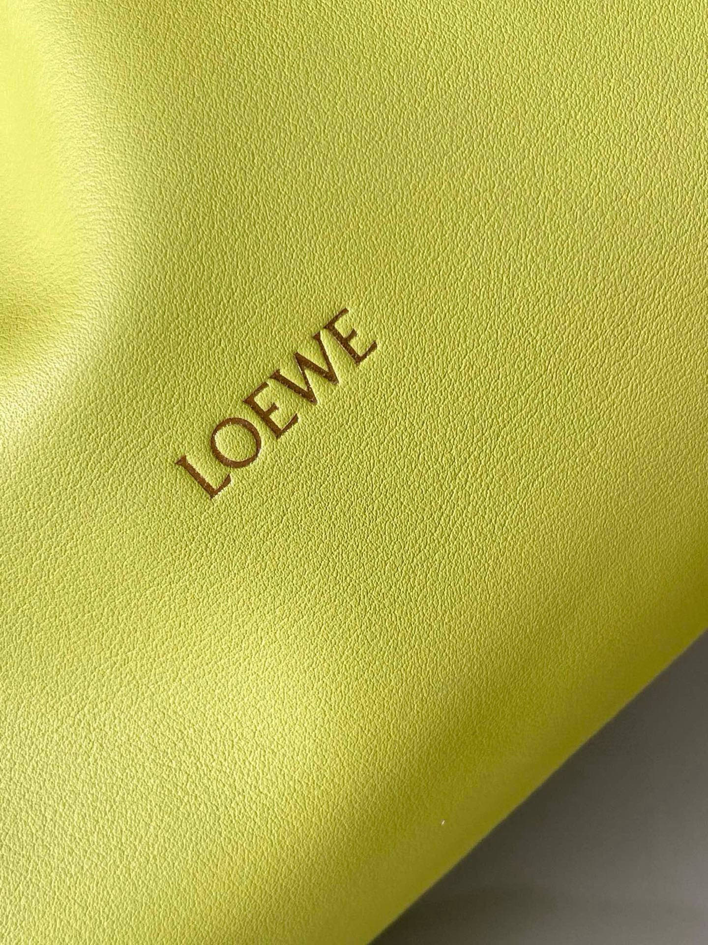 Loewe 2025 Flamenco Lucky 30cm Bag Meadow Green Nappa Calfskin 274605
