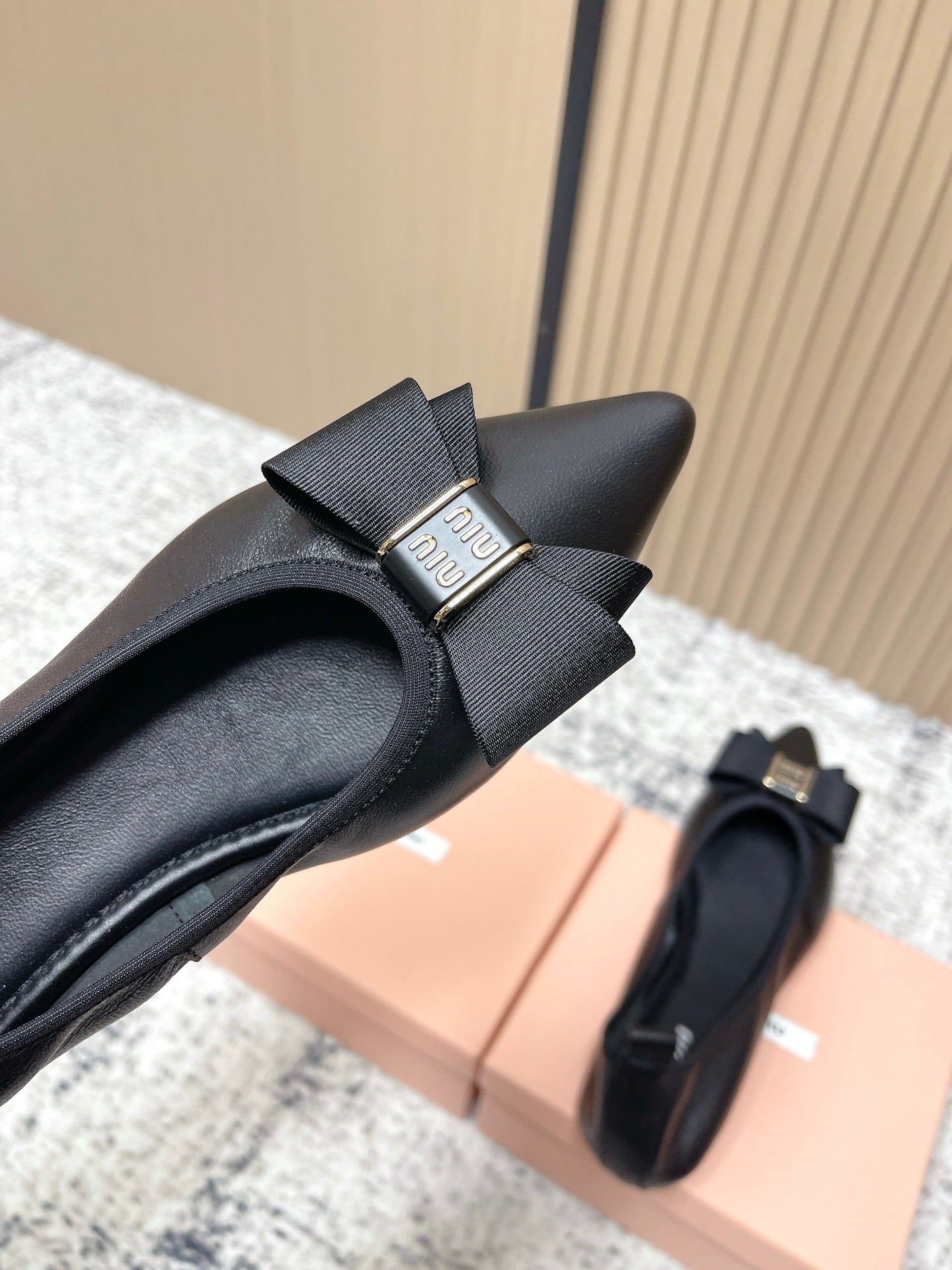 Miu Pointed-Toe Ballet Flats Black Sheepskin 591561