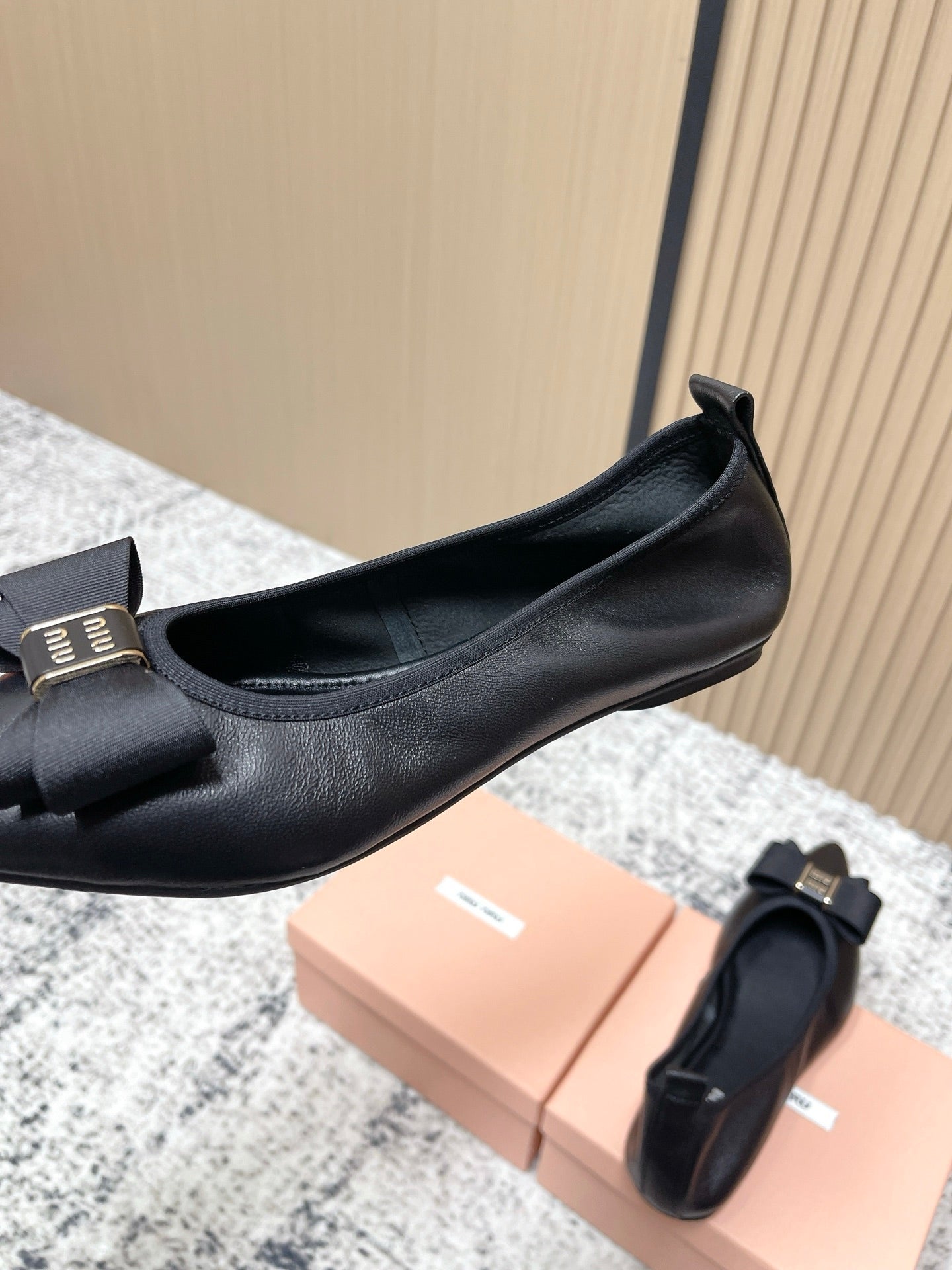 Miu Pointed-Toe Ballet Flats Black Sheepskin 591561