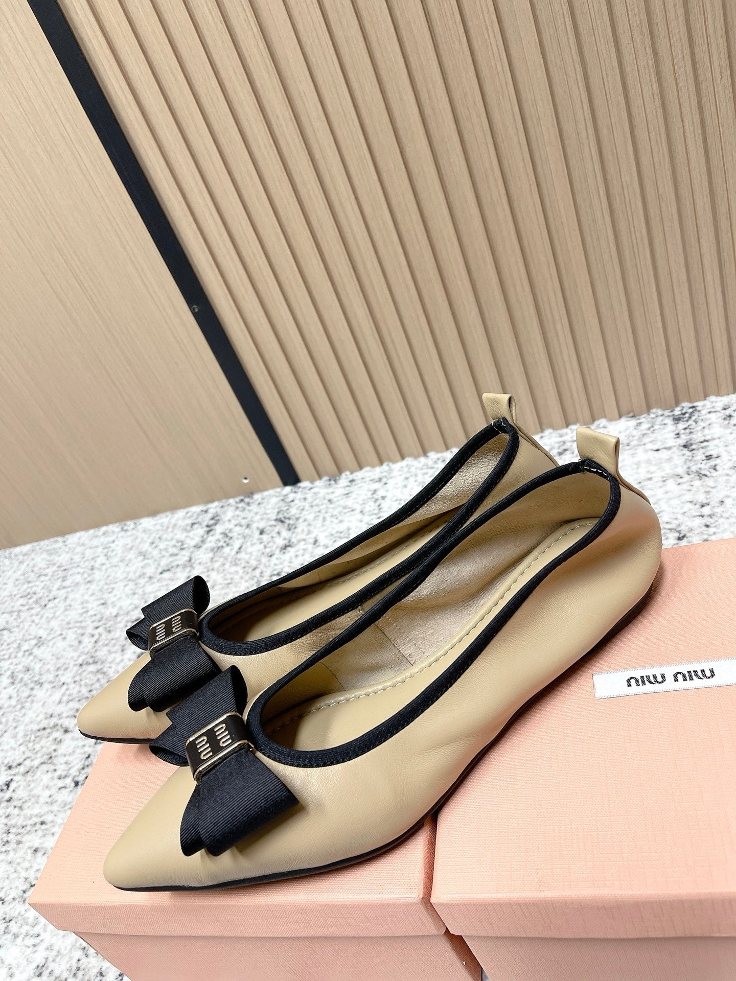 Miu Pointed-Toe Ballet Flats Beige Black Sheepskin 591562