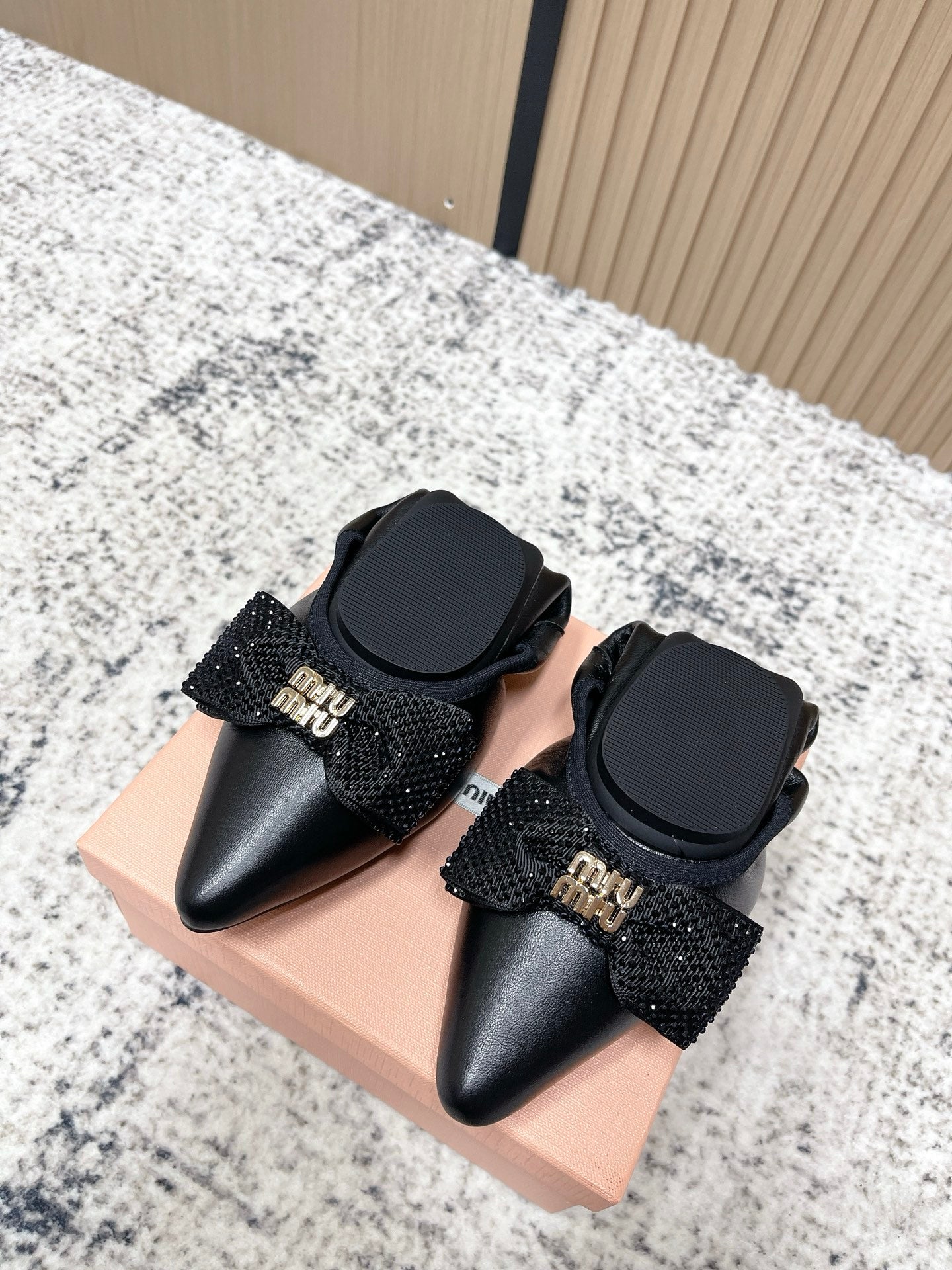 Miu Pointed-Toe Ballet Flats Black Sheepskin 591567