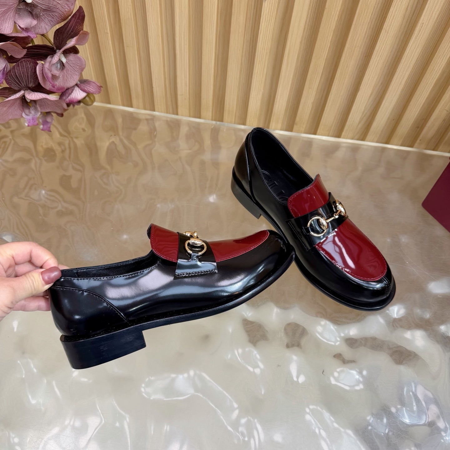 GG 26 Horsebit Loafers Black Red Sheepskin 589464