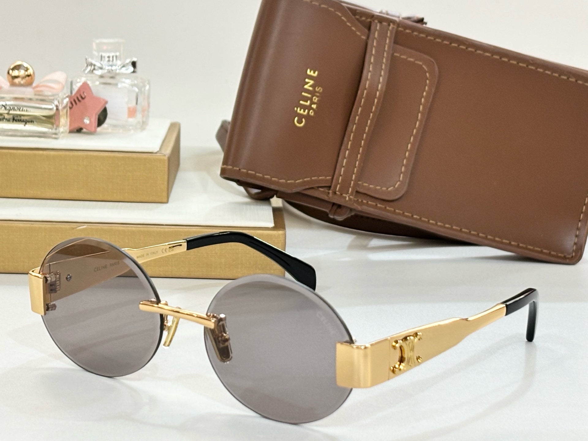 TRIOMPHE SUNGLASS CL42121U IN METAL
