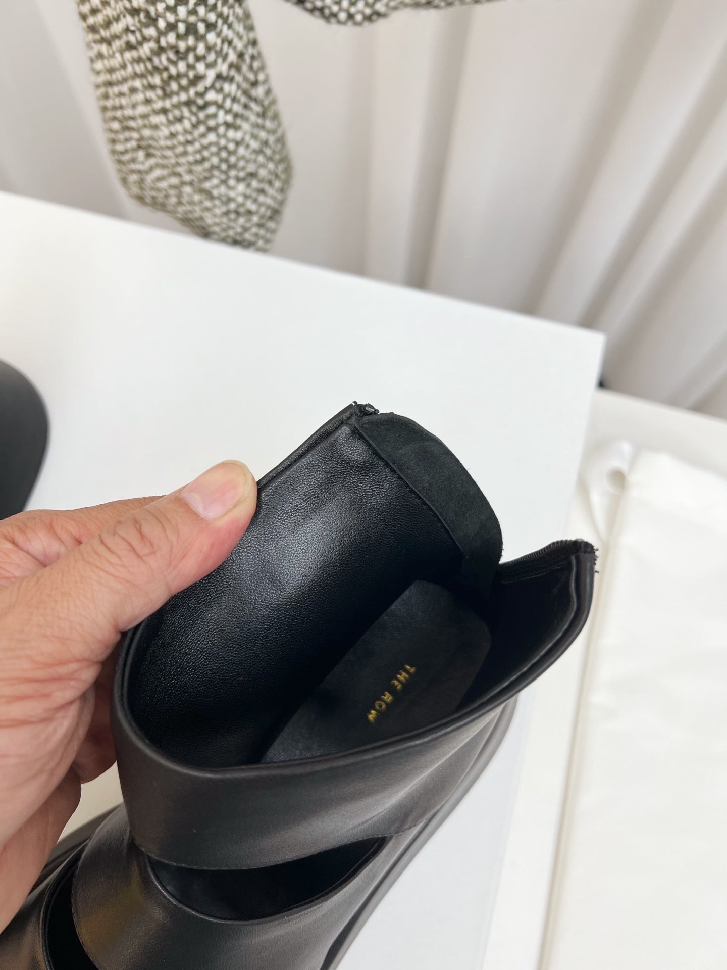 The Row 2025 Boot Black Sheepskin 576058