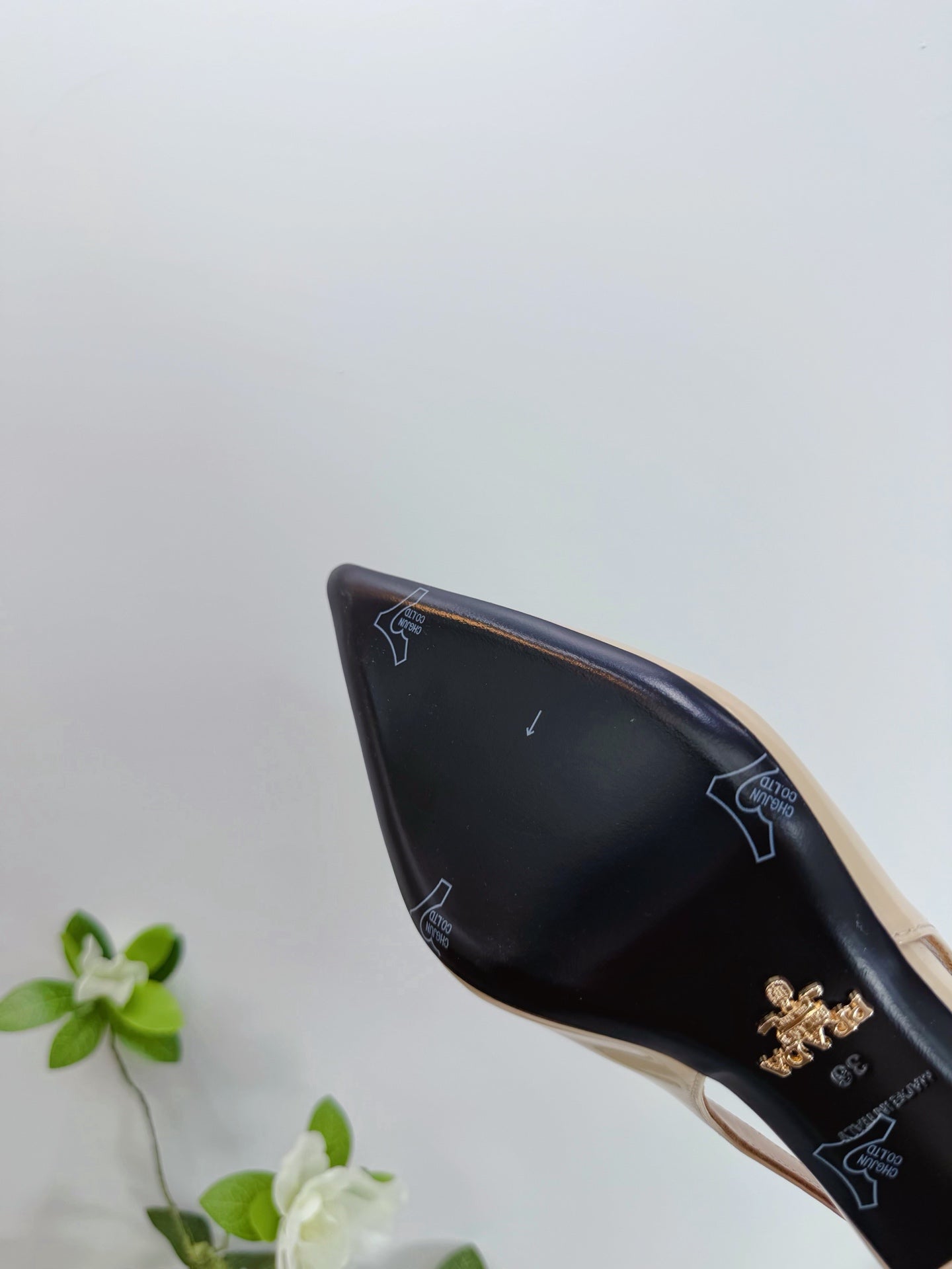 PRA 26SS Slingback 75 Beige Patent Leather 592340