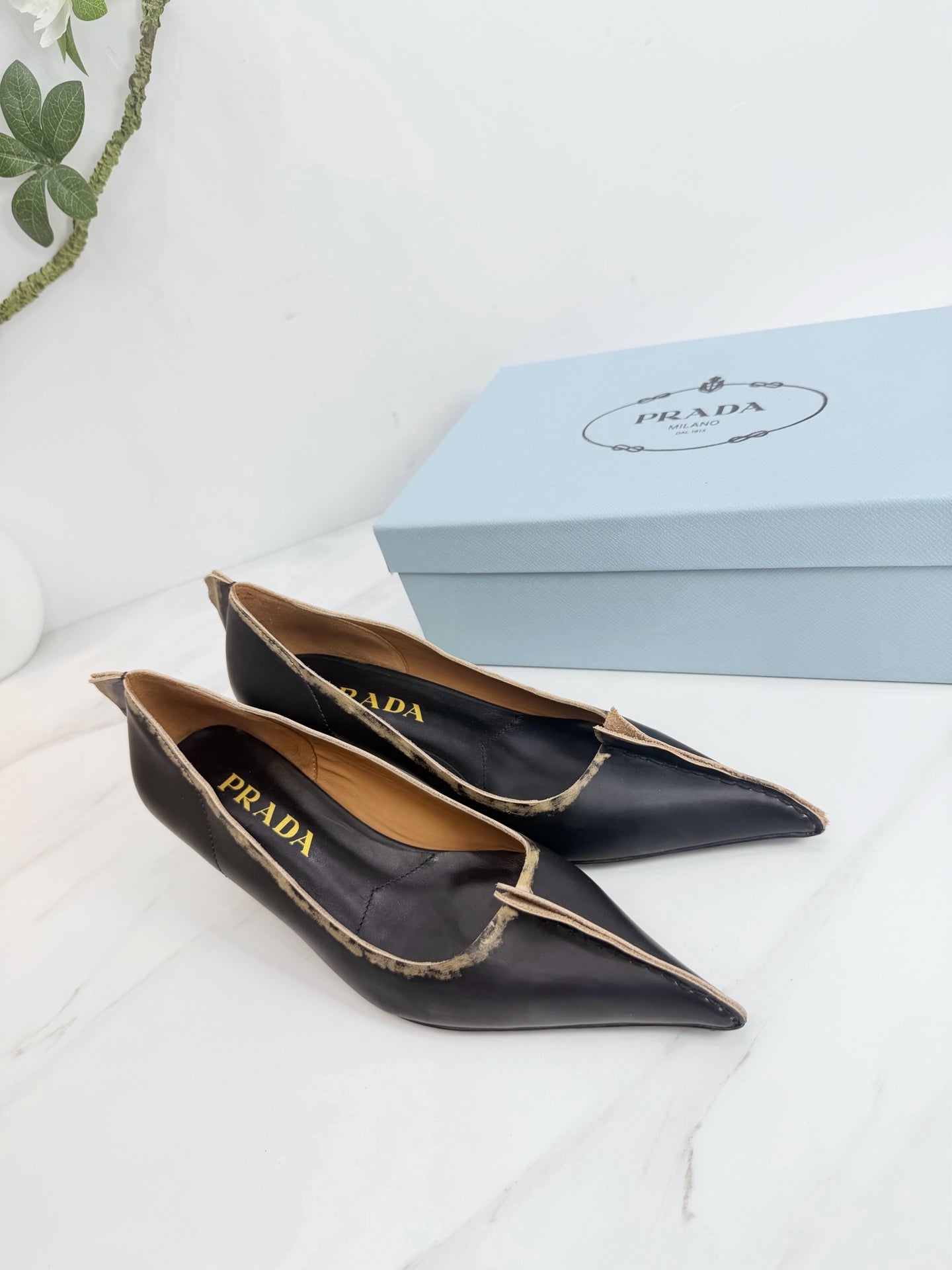 PRA 26SS Pump 55 Black Cowhide 592414