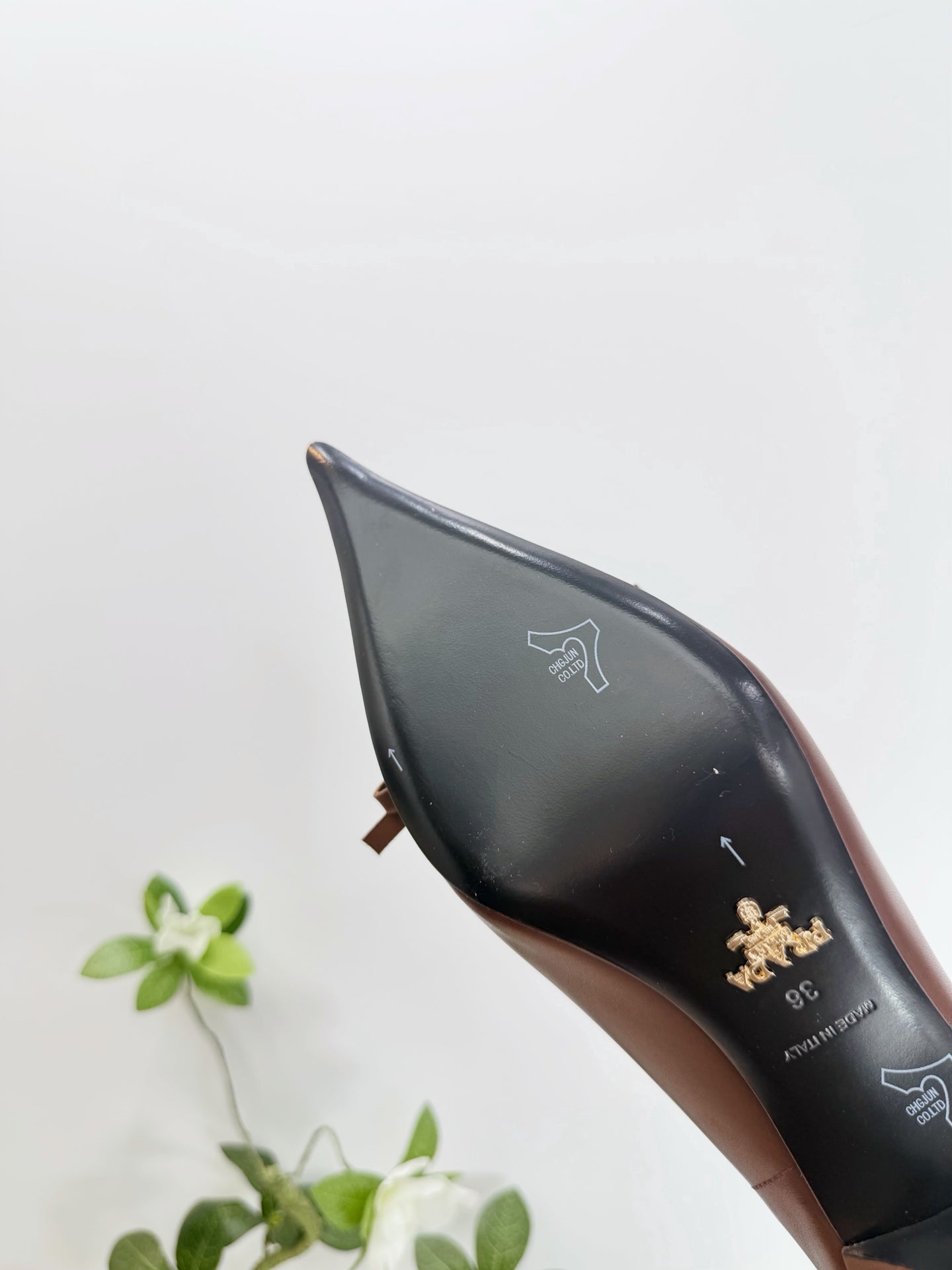 PRA 26SS Pump 55 Brown Cowhide 592407