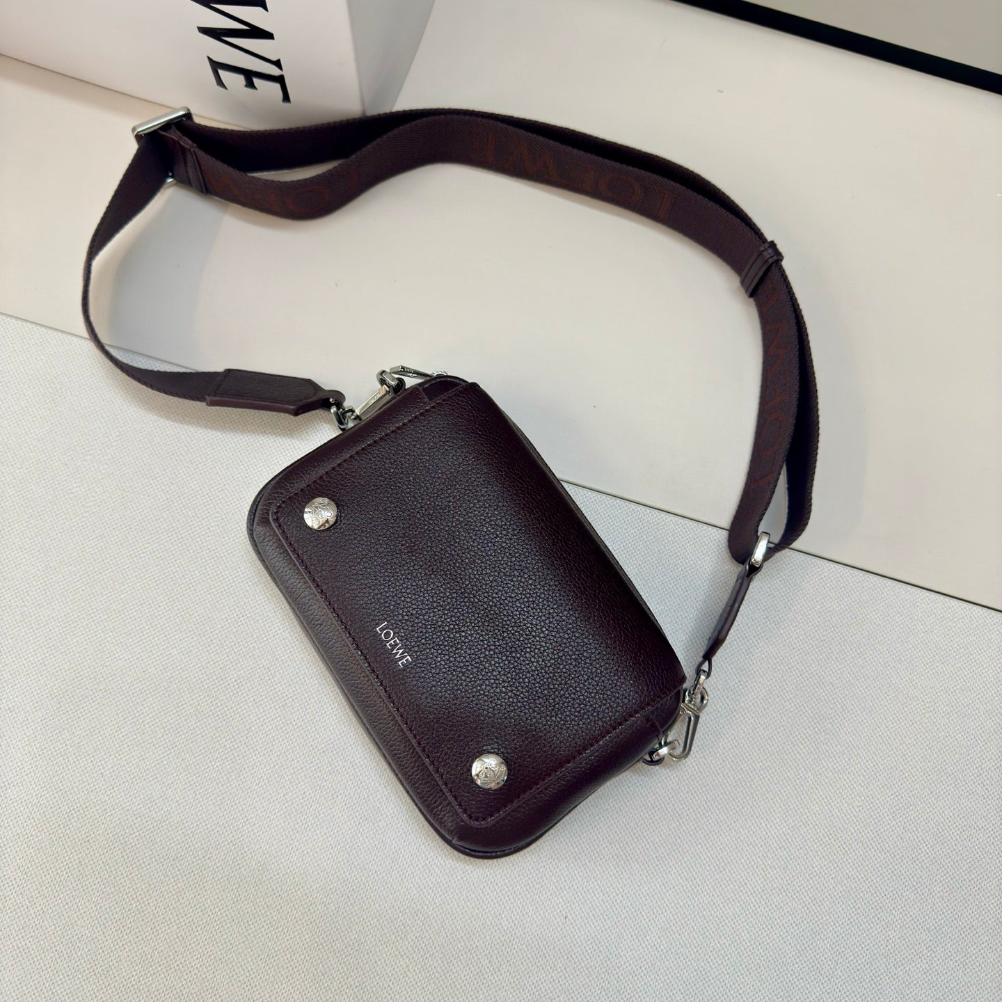 Loewe 2025 Small Pebble Messenger Bag Cinnabar Red Grained Calfskin 274595