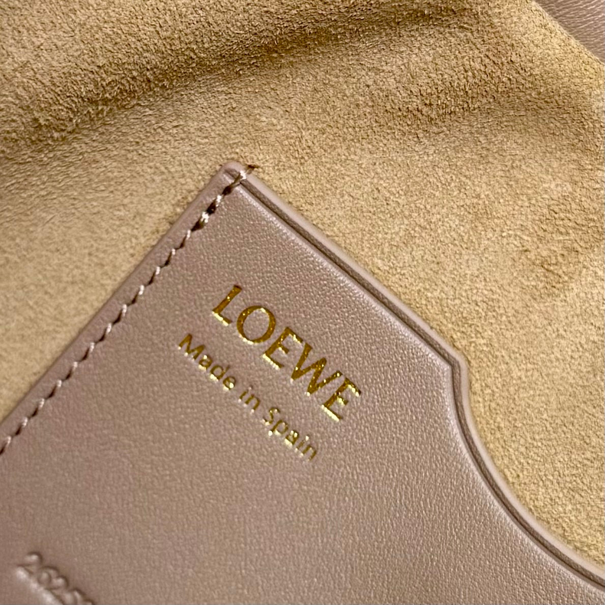 Loewe 2025 Ola 26 Bag Sand Smooth Calfskin 274679