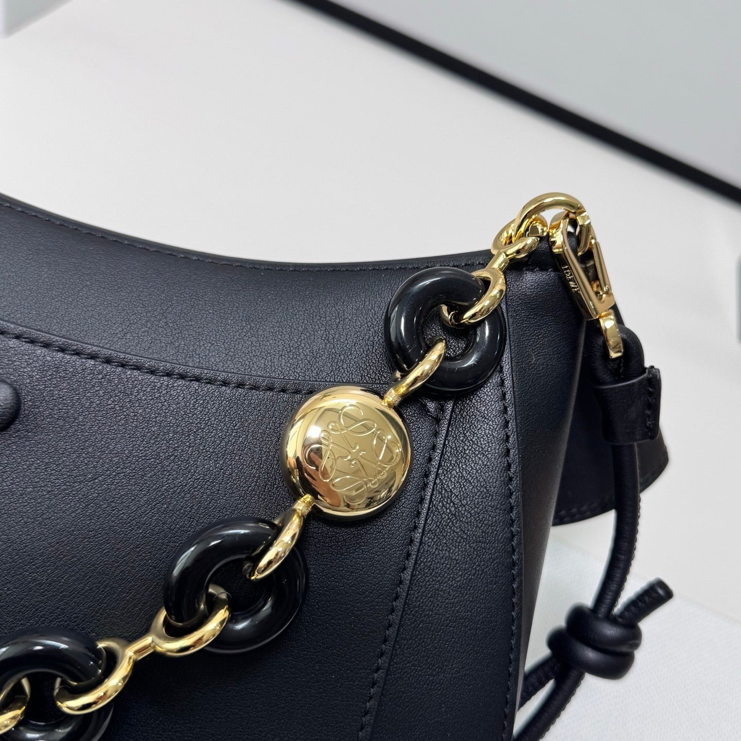 Loewe Ola Medium Bag Black Calfskin 274674